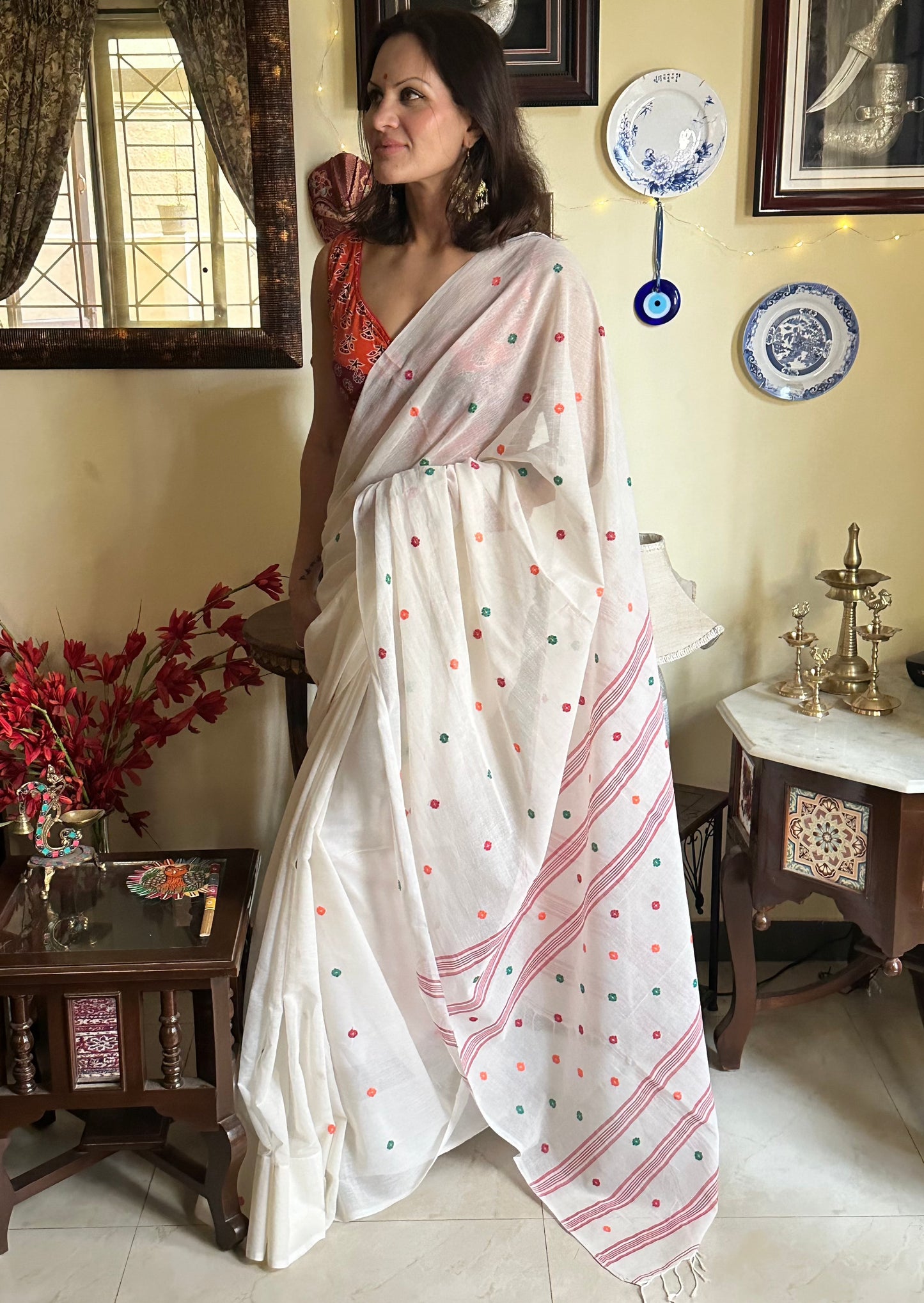 Hand spun pure Cotton jamdani sari with Butis - Raahini