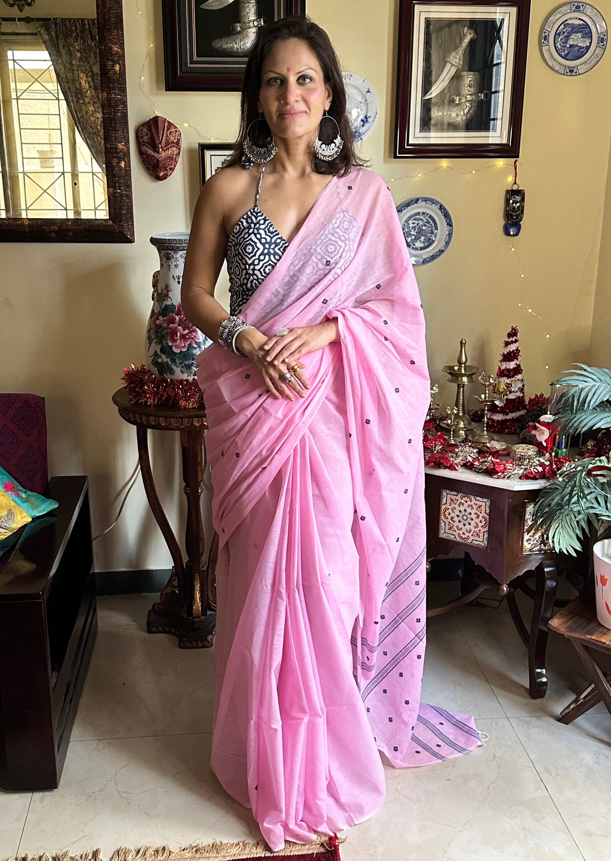 Hand spun pure Cotton jamdani sari with Butis - Raahini