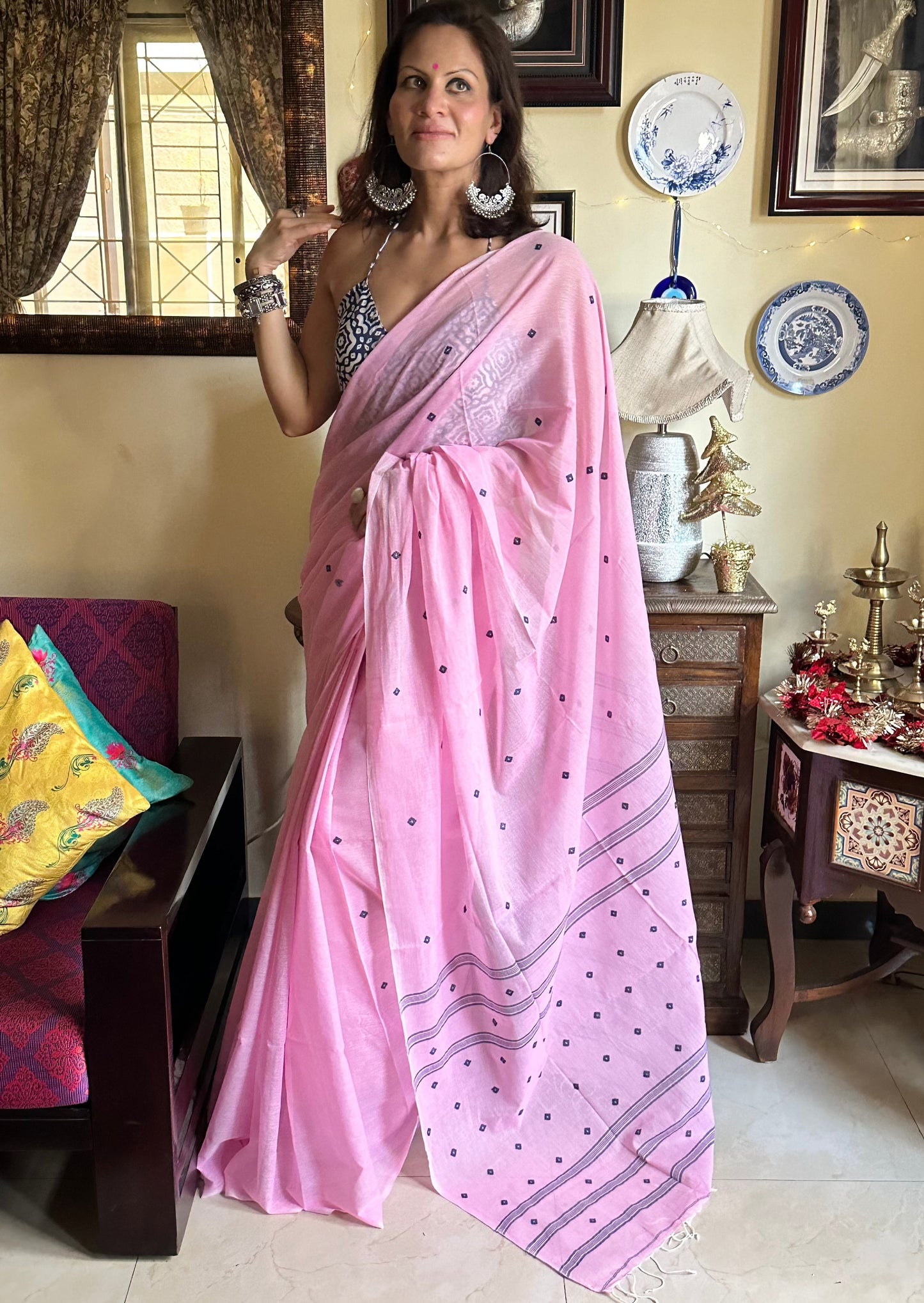 Hand spun pure Cotton jamdani sari with Butis - Raahini