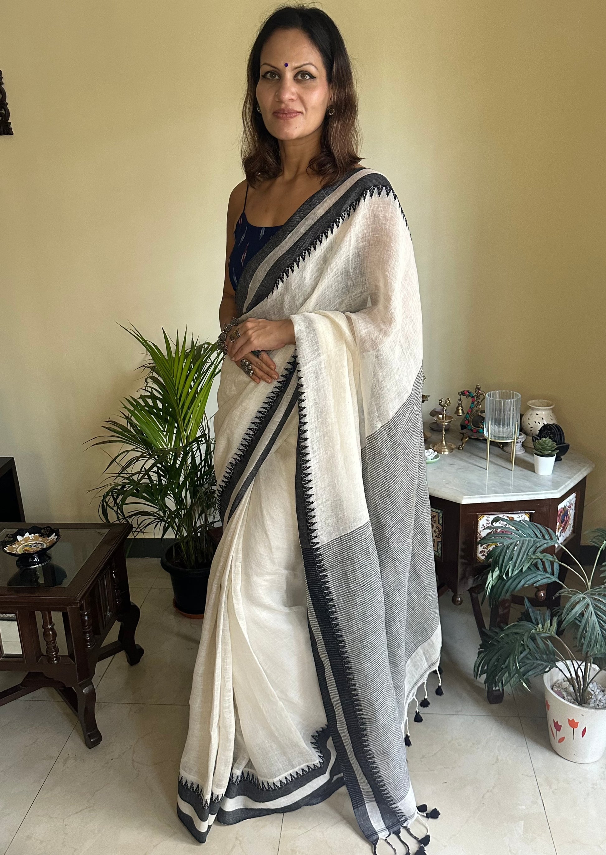 Handloom Pure Linen - Raahini