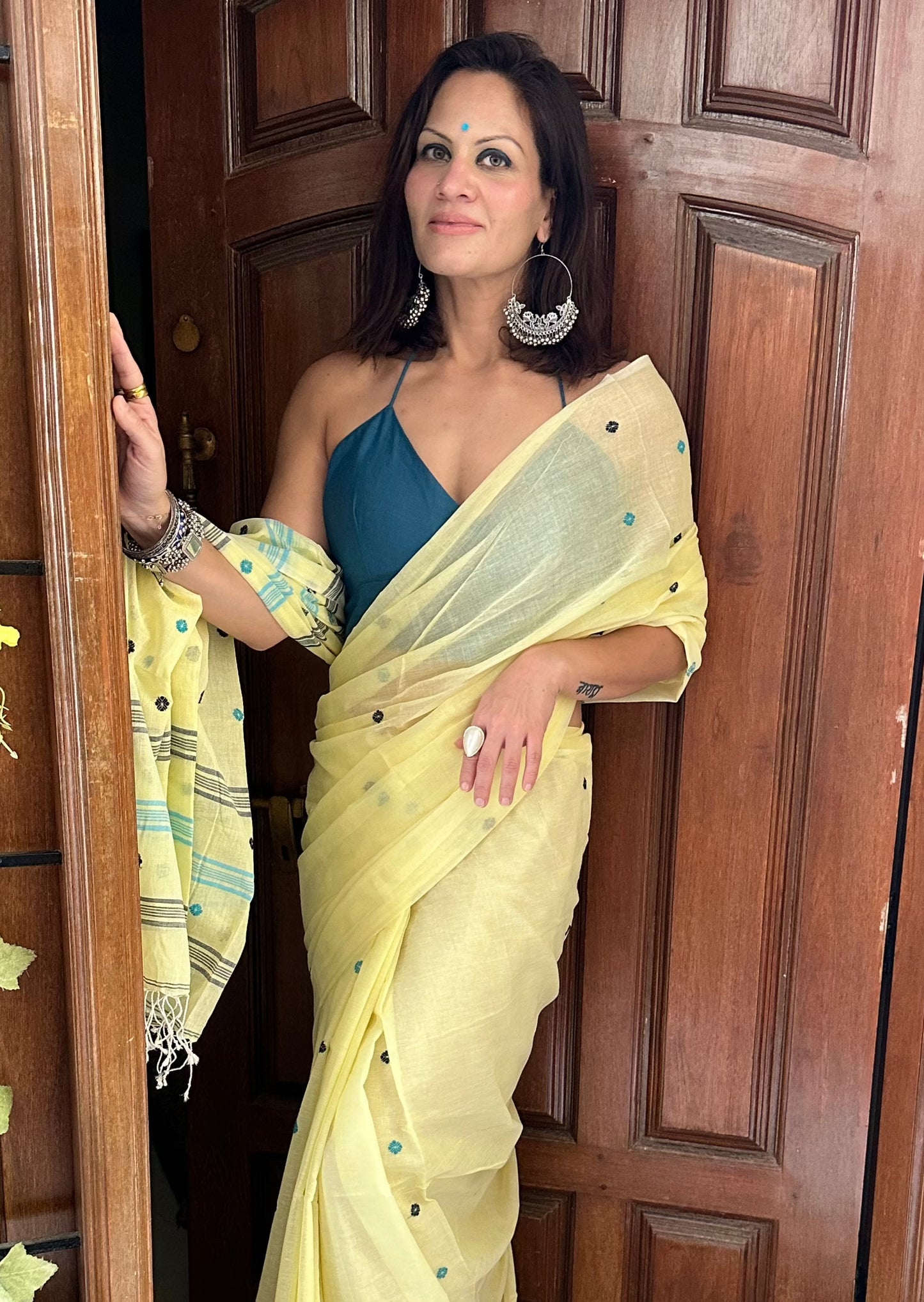 Hand spun pure Cotton jamdani sari with Butis - Raahini