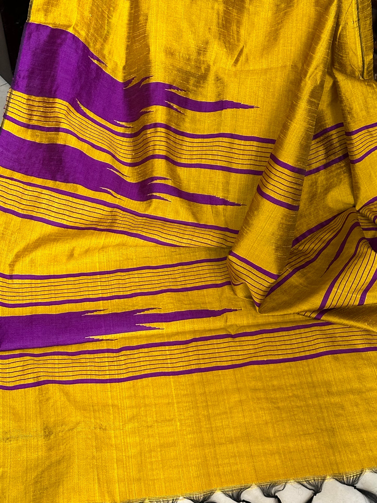 Pure Raw Silk with Temple Border - Raahini