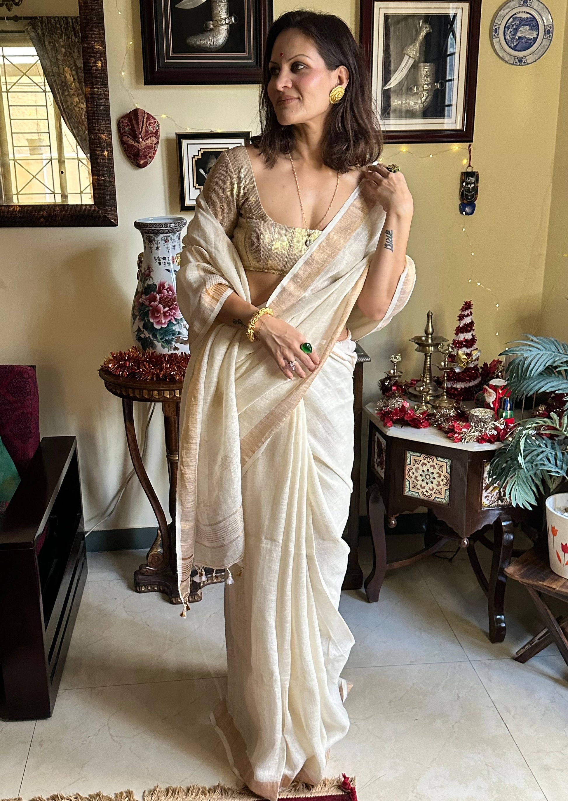 Pure Linen with Gold Motifs - Raahini