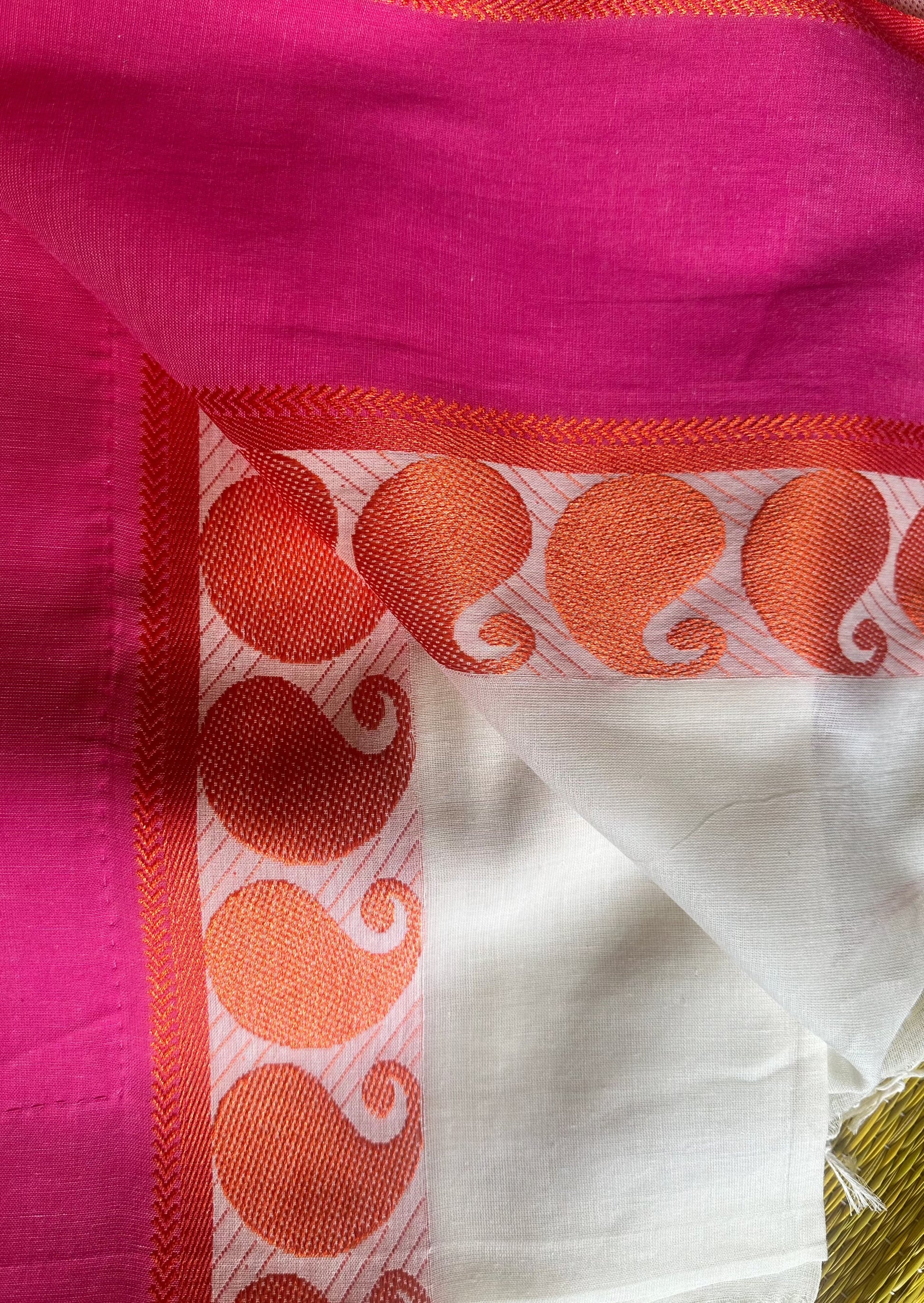 Handloom Soft Bengal Cotton Sari - Raahini