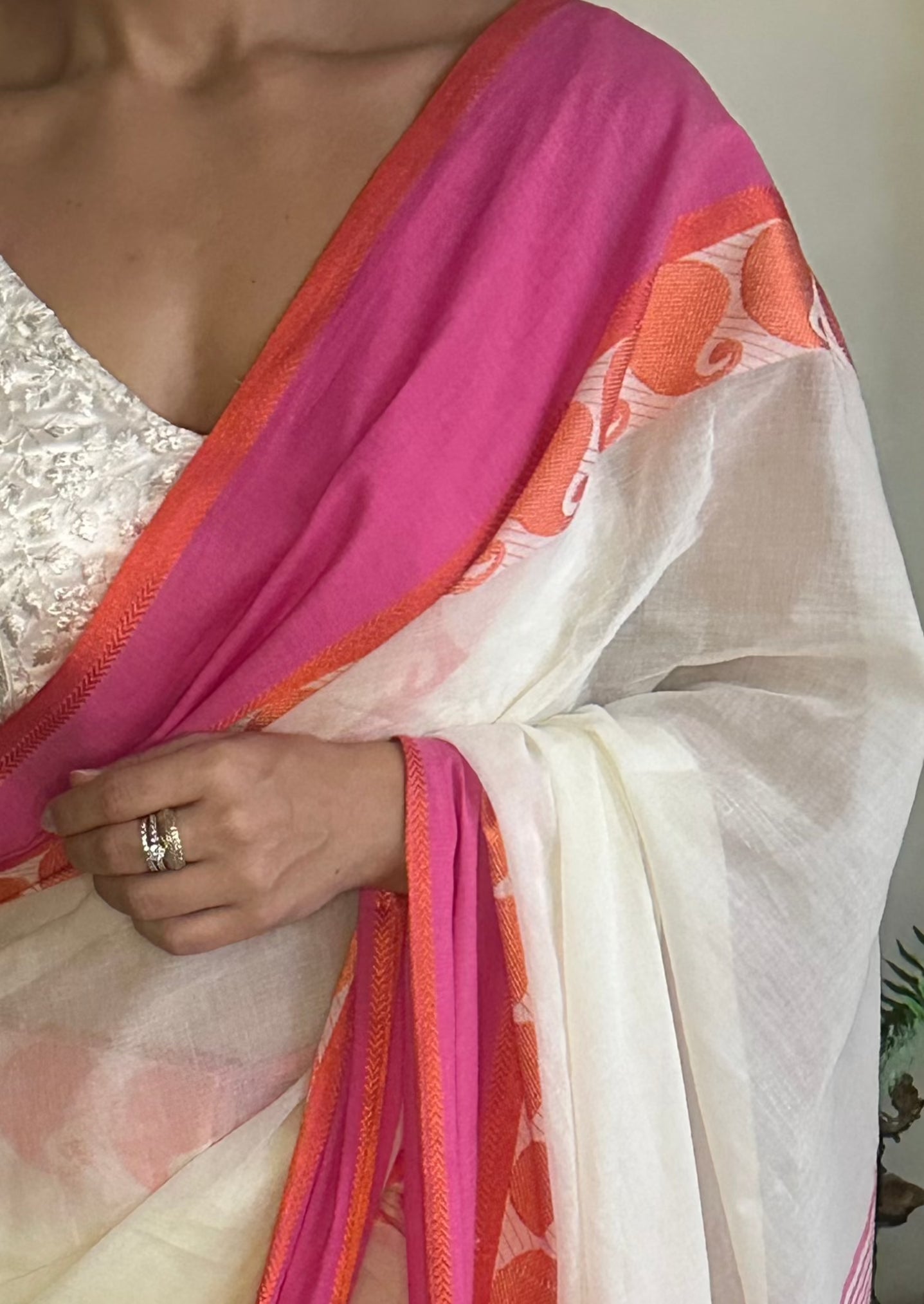 Handloom Soft Bengal Cotton Sari - Raahini