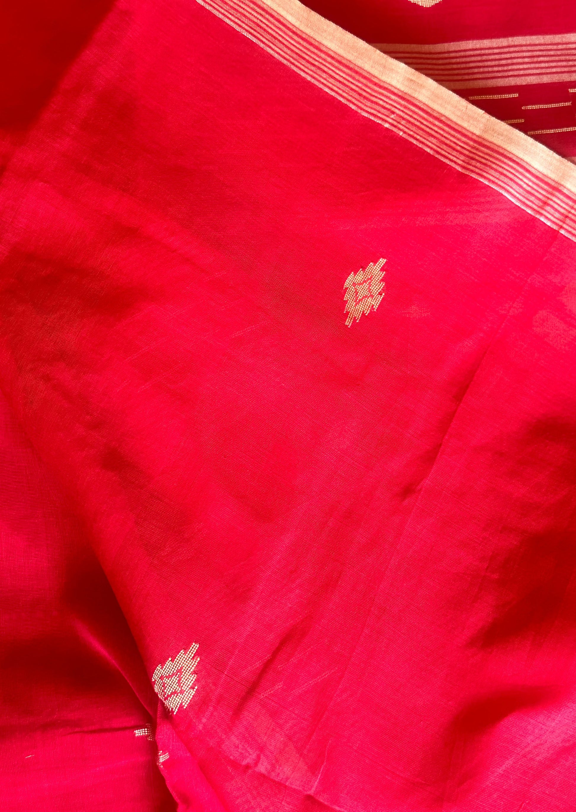 Hand Spun Pure Fine Cotton Jamdani Sari - Raahini