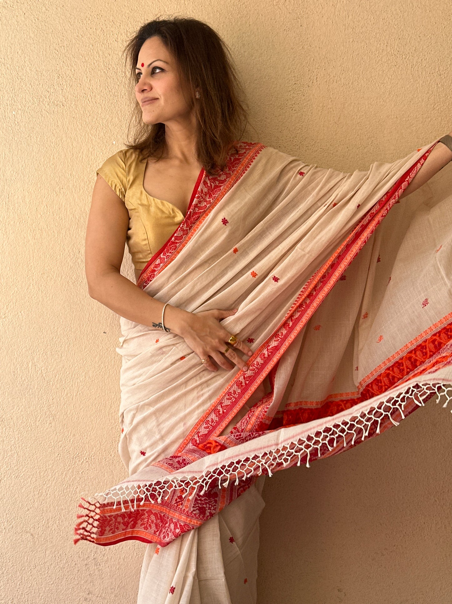 Cream Pure Cotton Baluchari Saree with Red Weaving