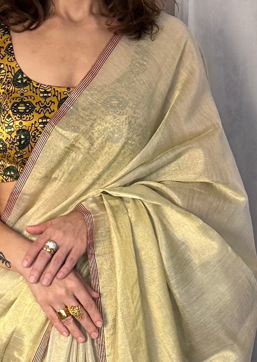 Light Gold Pure Mul Mul Handwoven Tissue Cotton Sari - Raahini