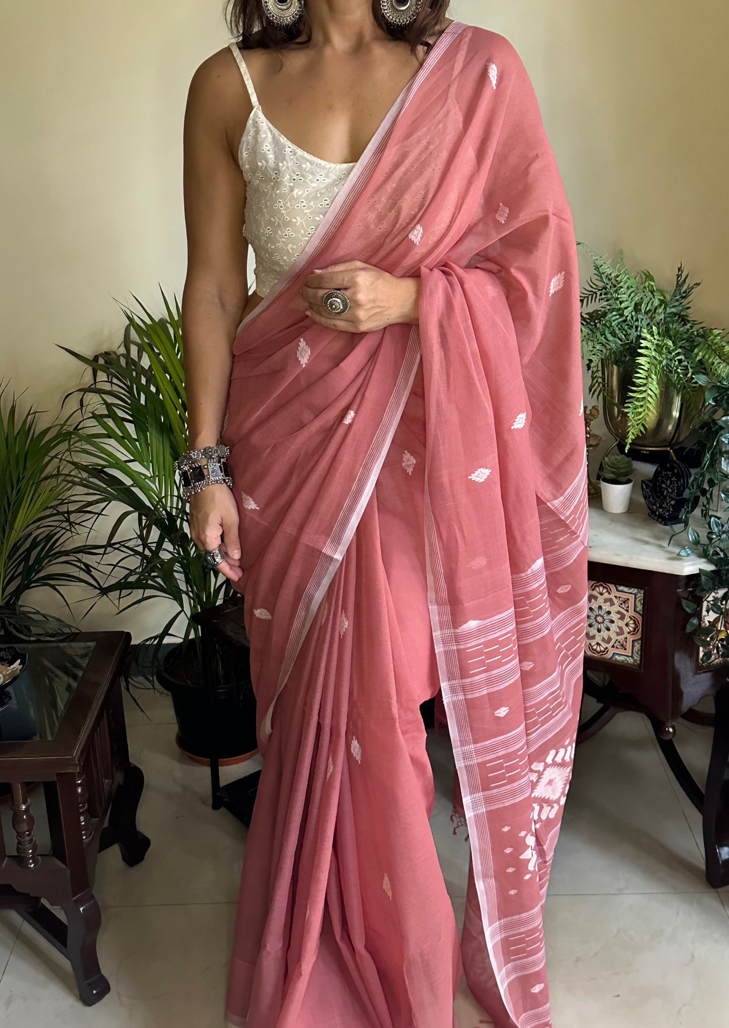 Hand Spun Pure Fine Cotton Jamdani Sari - Raahini