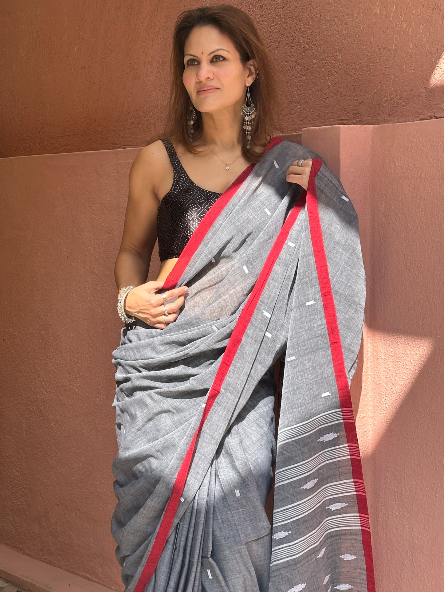 Grey Pure Cotton Jamdani Sari with Red Border