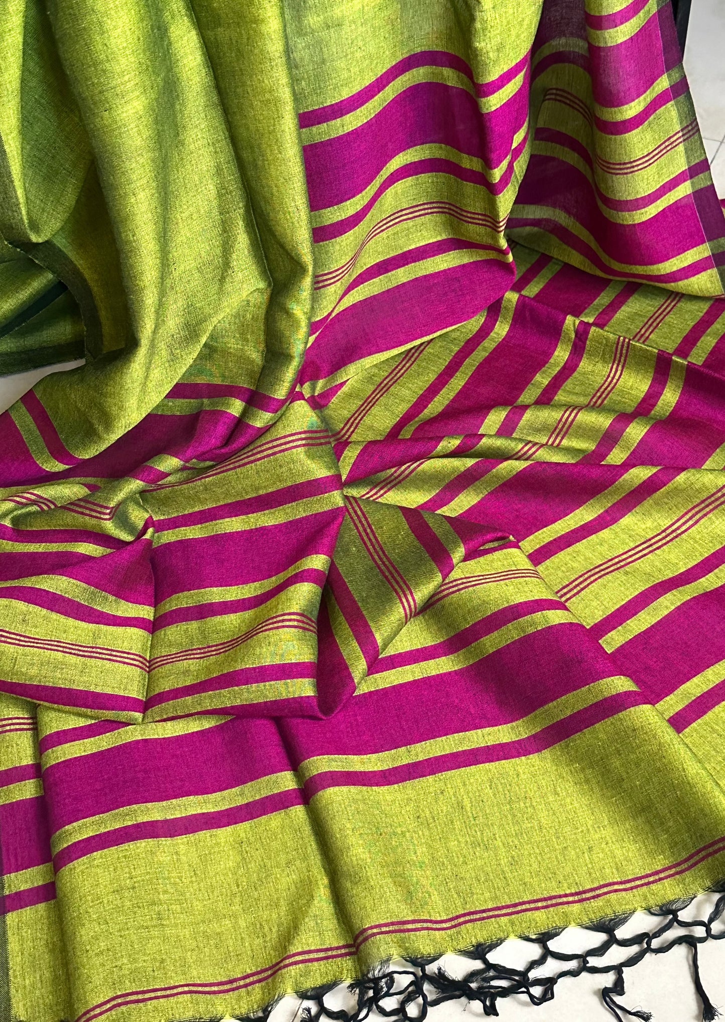 Green Cotton and Wool Blend Sari - Raahini