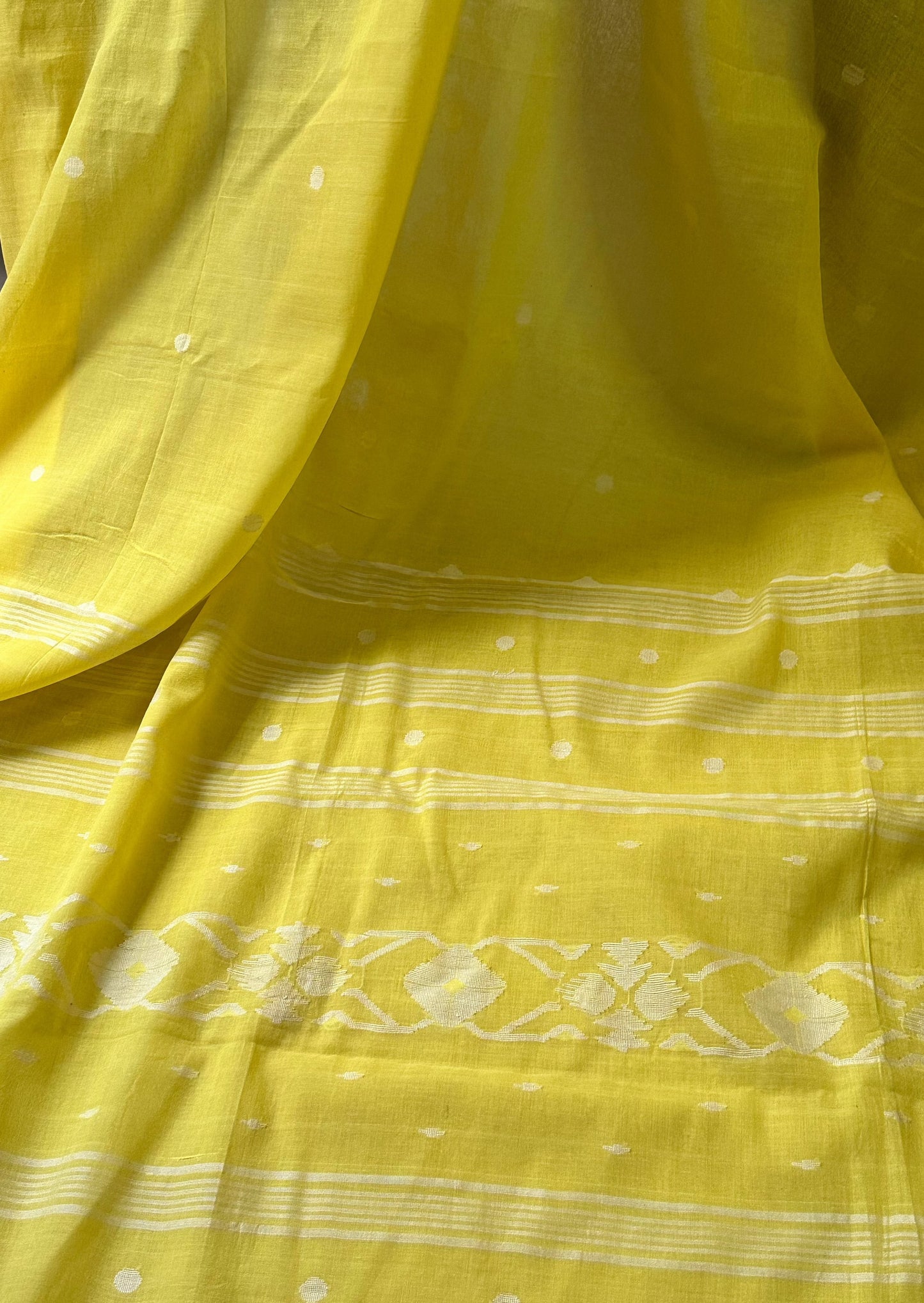 Hand Spun Pure Fine Cotton Jamdani - Raahini