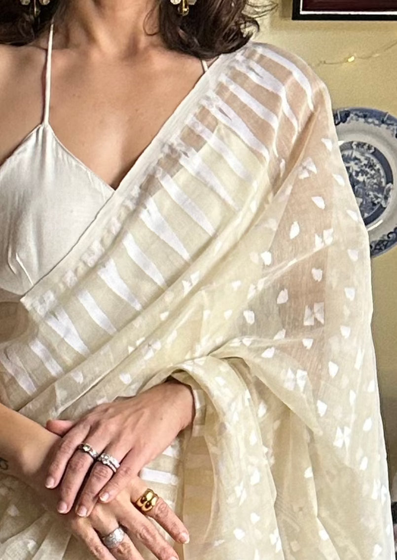 Beige Cotton Silk Jamdani Sari - Raahini