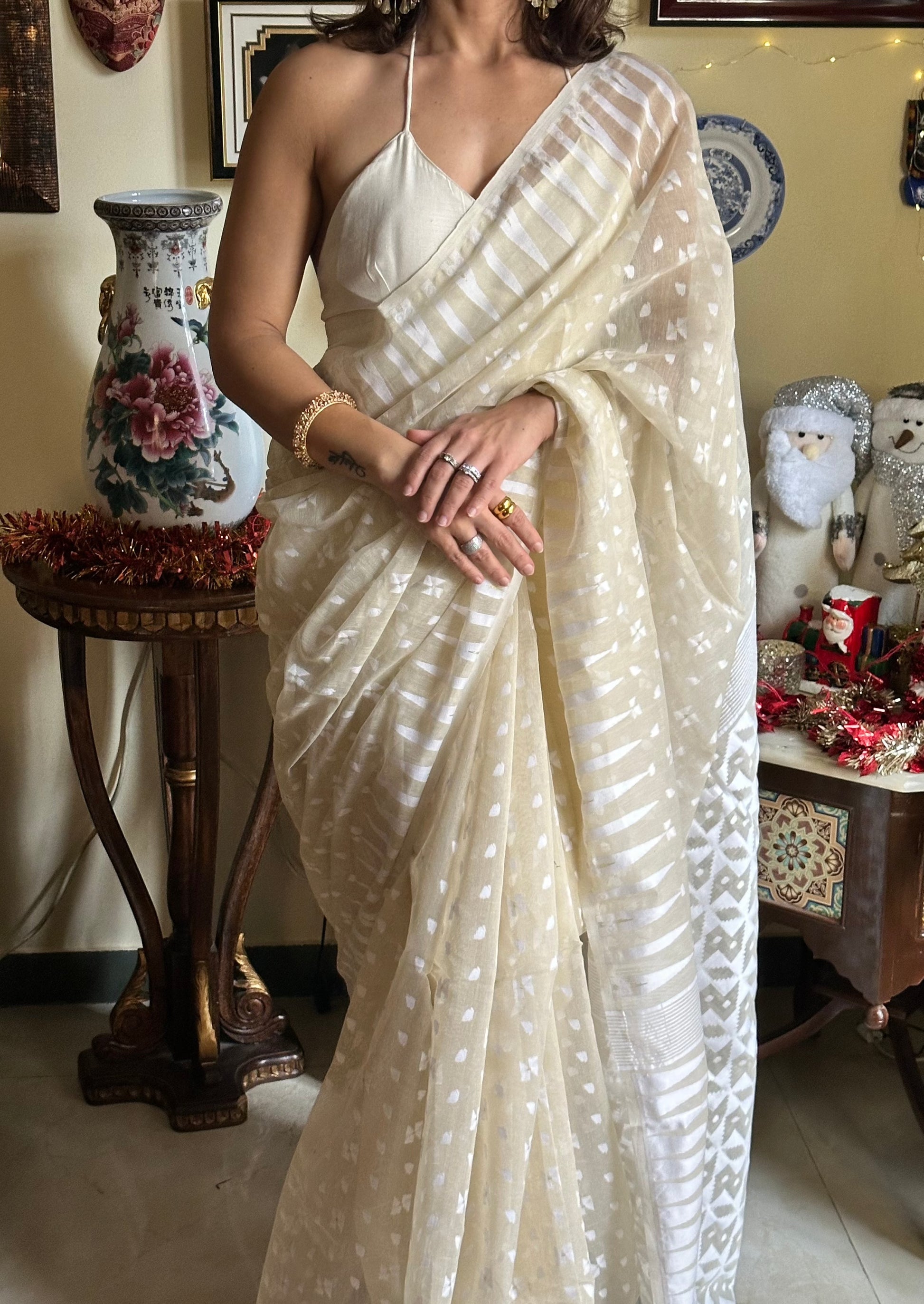 Beige Cotton Silk Jamdani Sari - Raahini