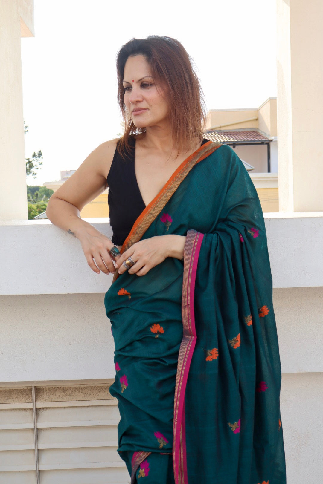 Bottle Green Handloom Pure Cotton Jamdani Saree with Intricate Floral Work with Handloom Mark Card