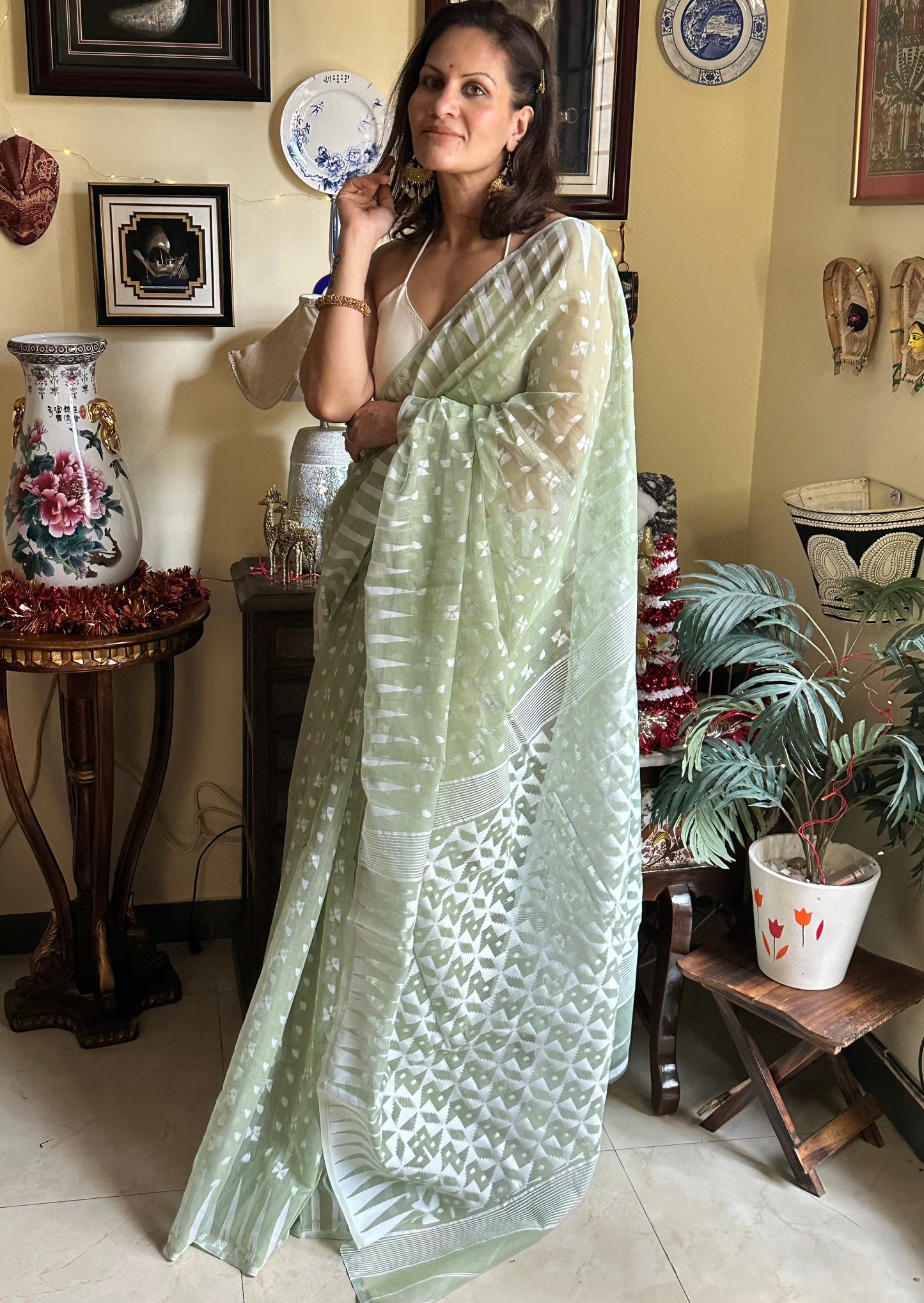 Olive Green Cotton Silk Jamdani Sari - Raahini