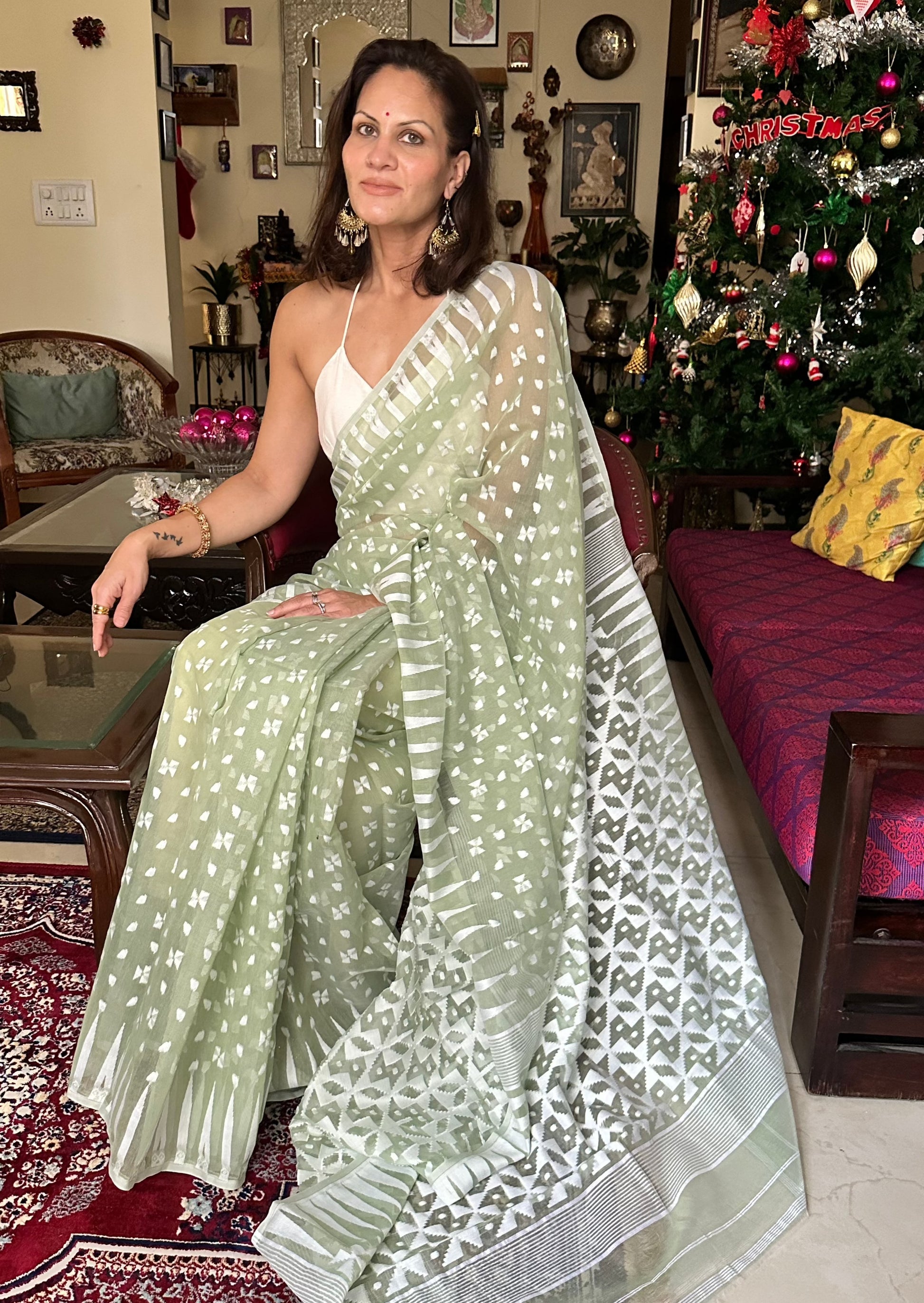 Olive Green Cotton Silk Jamdani Sari - Raahini