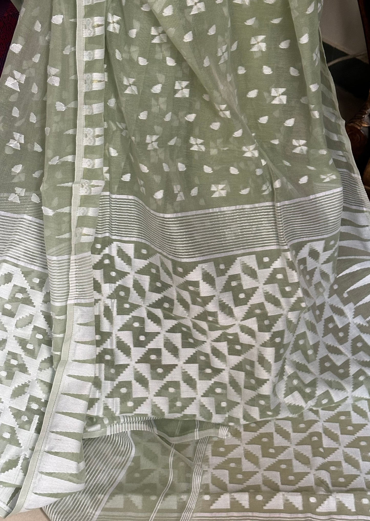 Olive Green Cotton Silk Jamdani Sari - Raahini