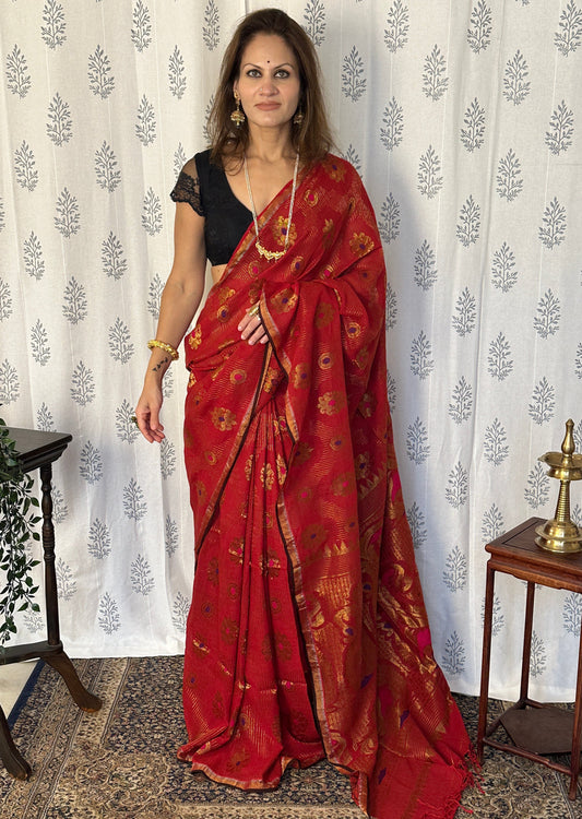 Red Pure Cotton Jamdani Saree with Intricate Zari Work