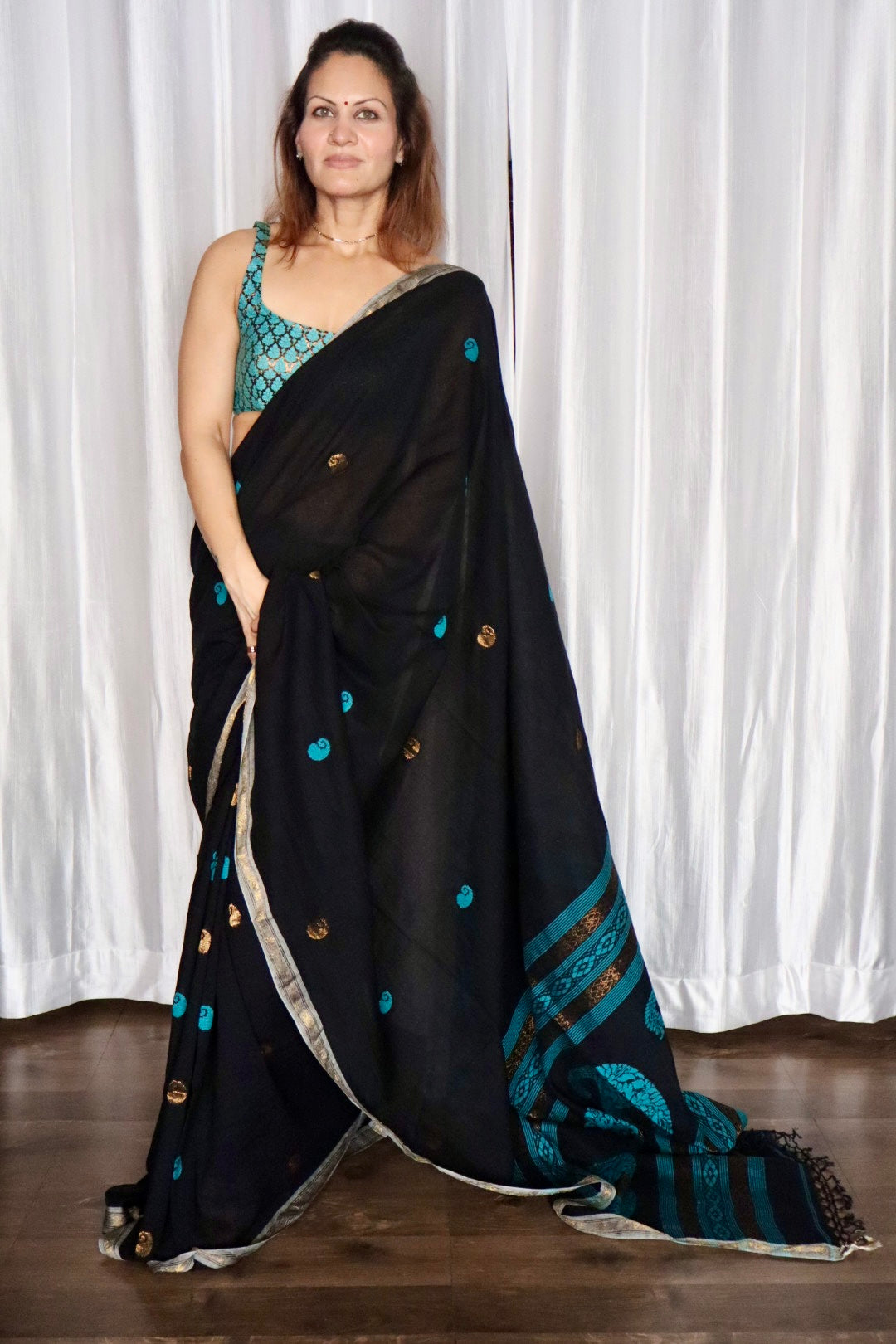 Black Handloom Cotton Jamdani Saree with Intricate Work on Body and Ambi Pallu