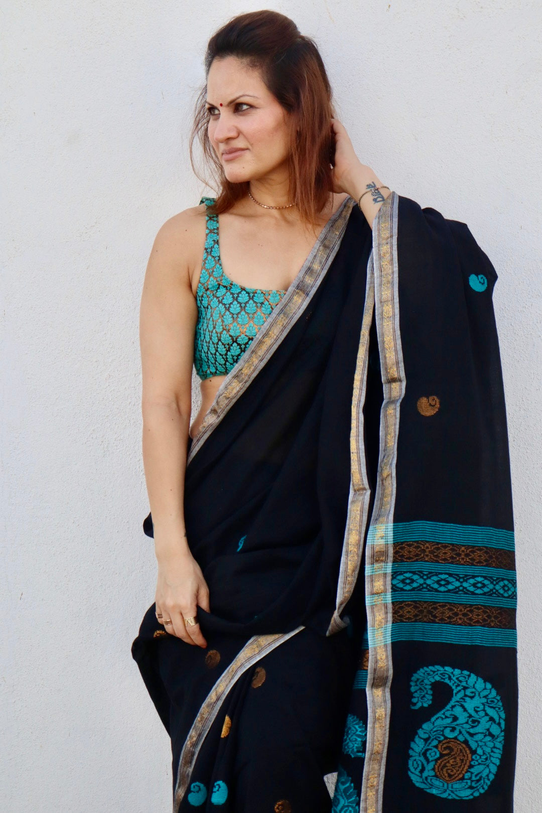Black Handloom Cotton Jamdani Saree with Intricate Work on Body and Ambi Pallu