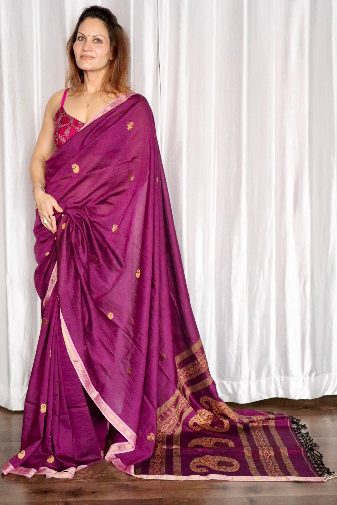Mauve Handloom Cotton Jamdani Saree with Intricate Work on Body and Ambi Pallu