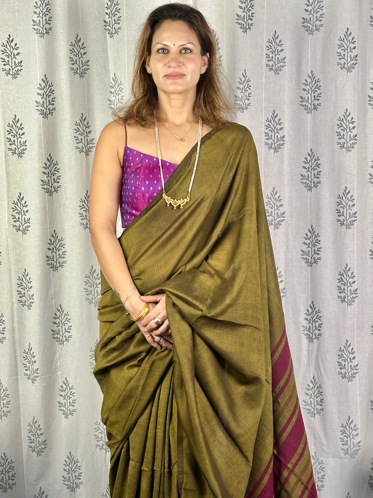 Mehendi Green Cotton and Wool Blend Sari