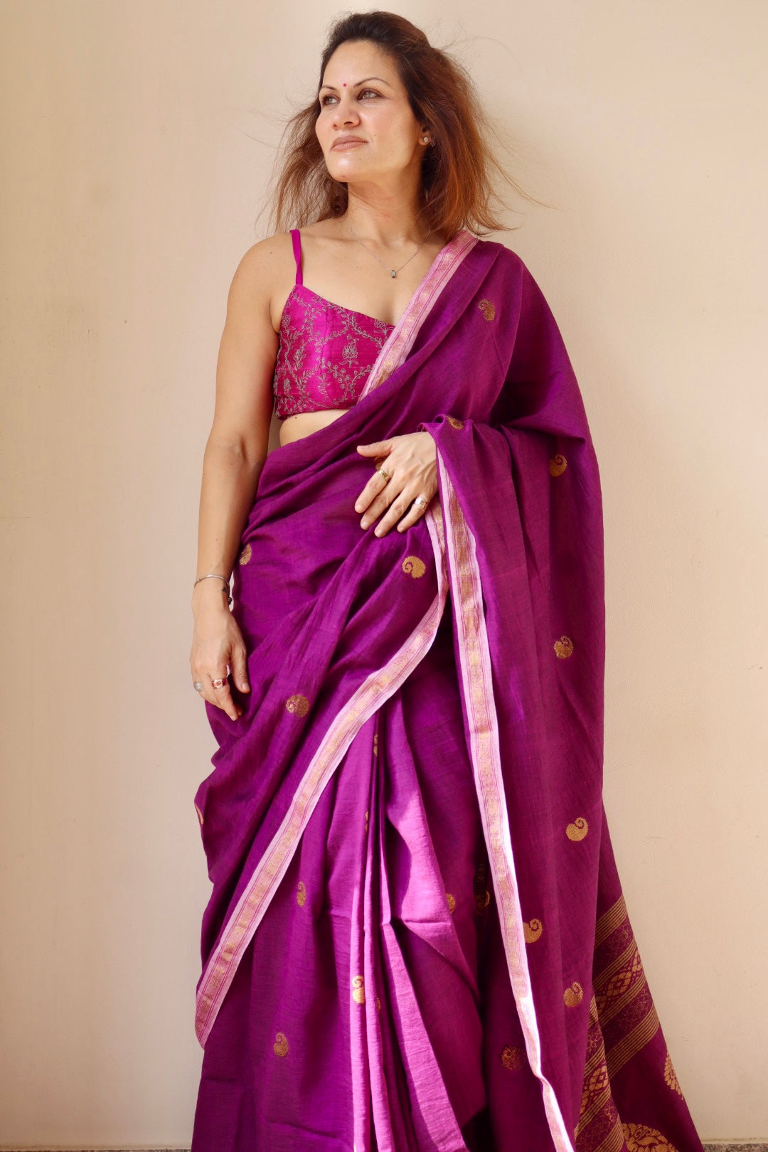 Mauve Handloom Cotton Jamdani Saree with Intricate Work on Body and Ambi Pallu