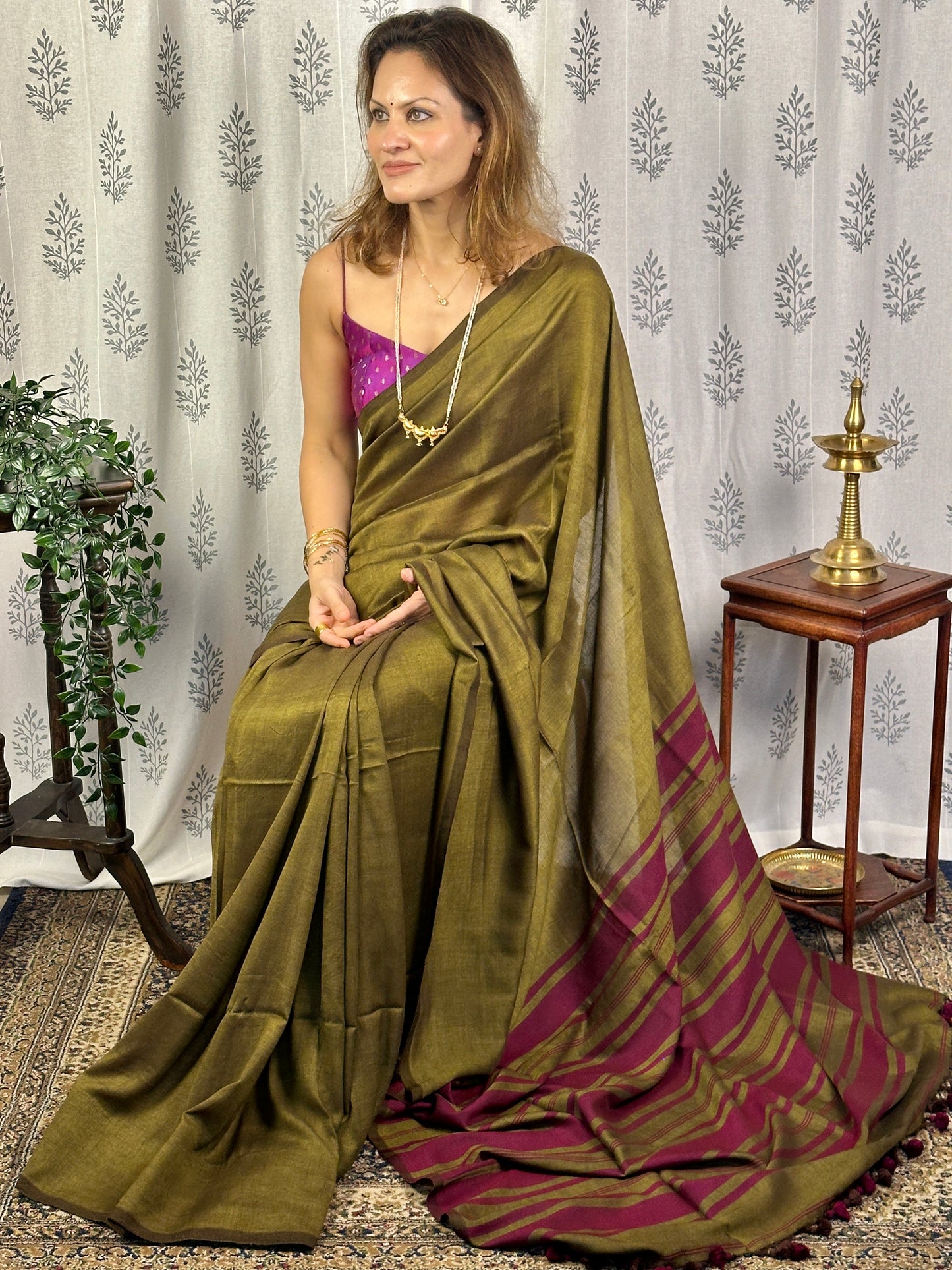 Mehendi Green Cotton and Wool Blend Sari