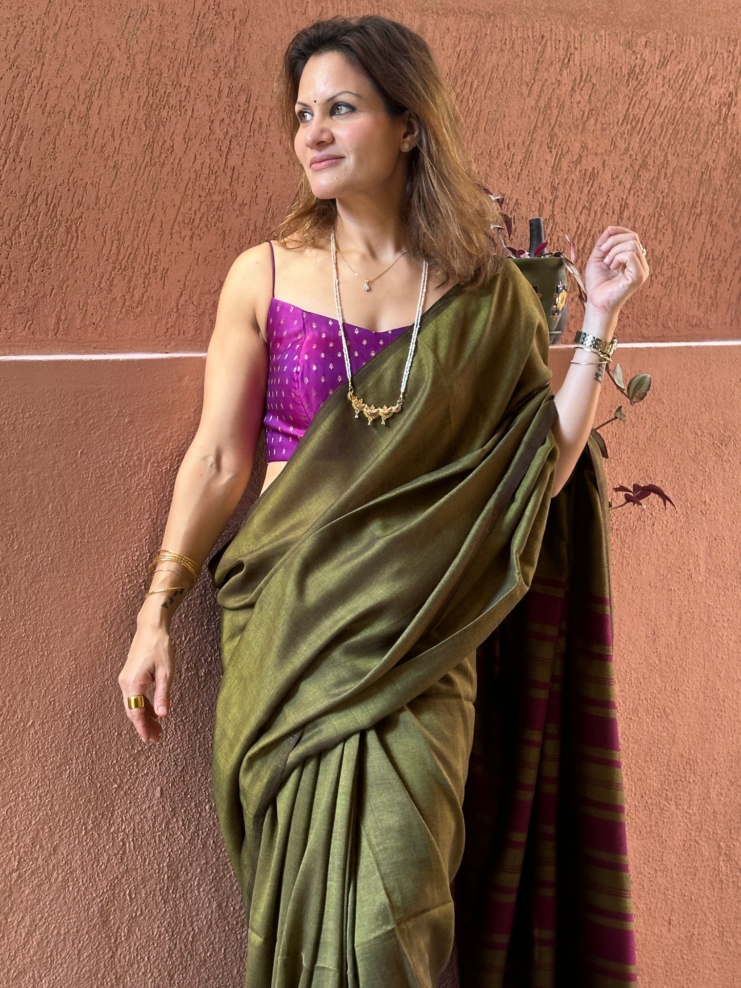 Mehendi Green Cotton and Wool Blend Sari