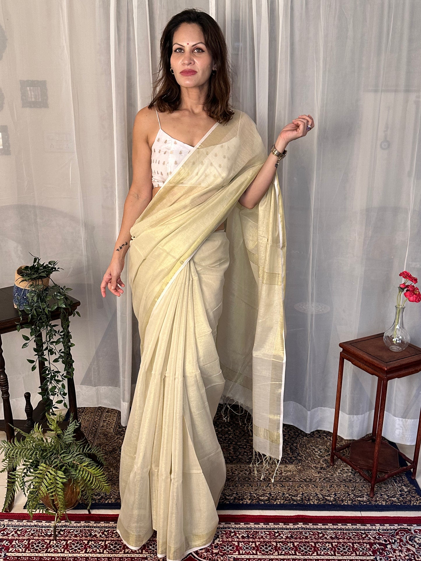 Cream Pure Mul Mul Handwoven Tissue Cotton Sari - Raahini