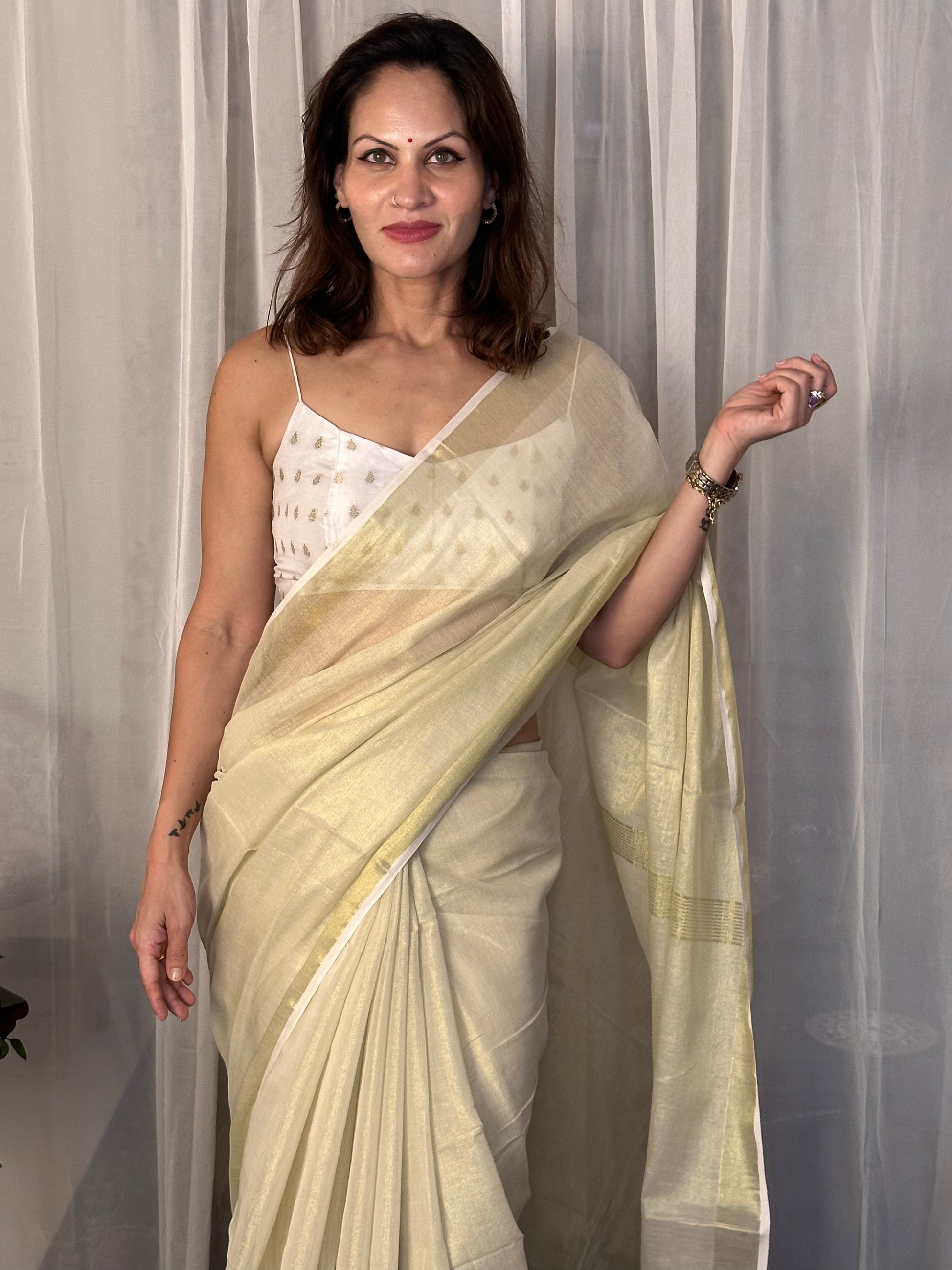 Cream Pure Mul Mul Handwoven Tissue Cotton Sari - Raahini