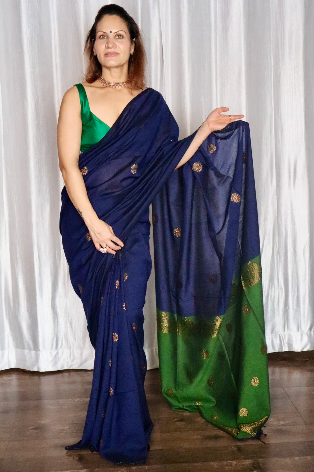Blue & Green Premium Cotton Acrylic Handloom Jamdani Saree with Fine Zari Work
