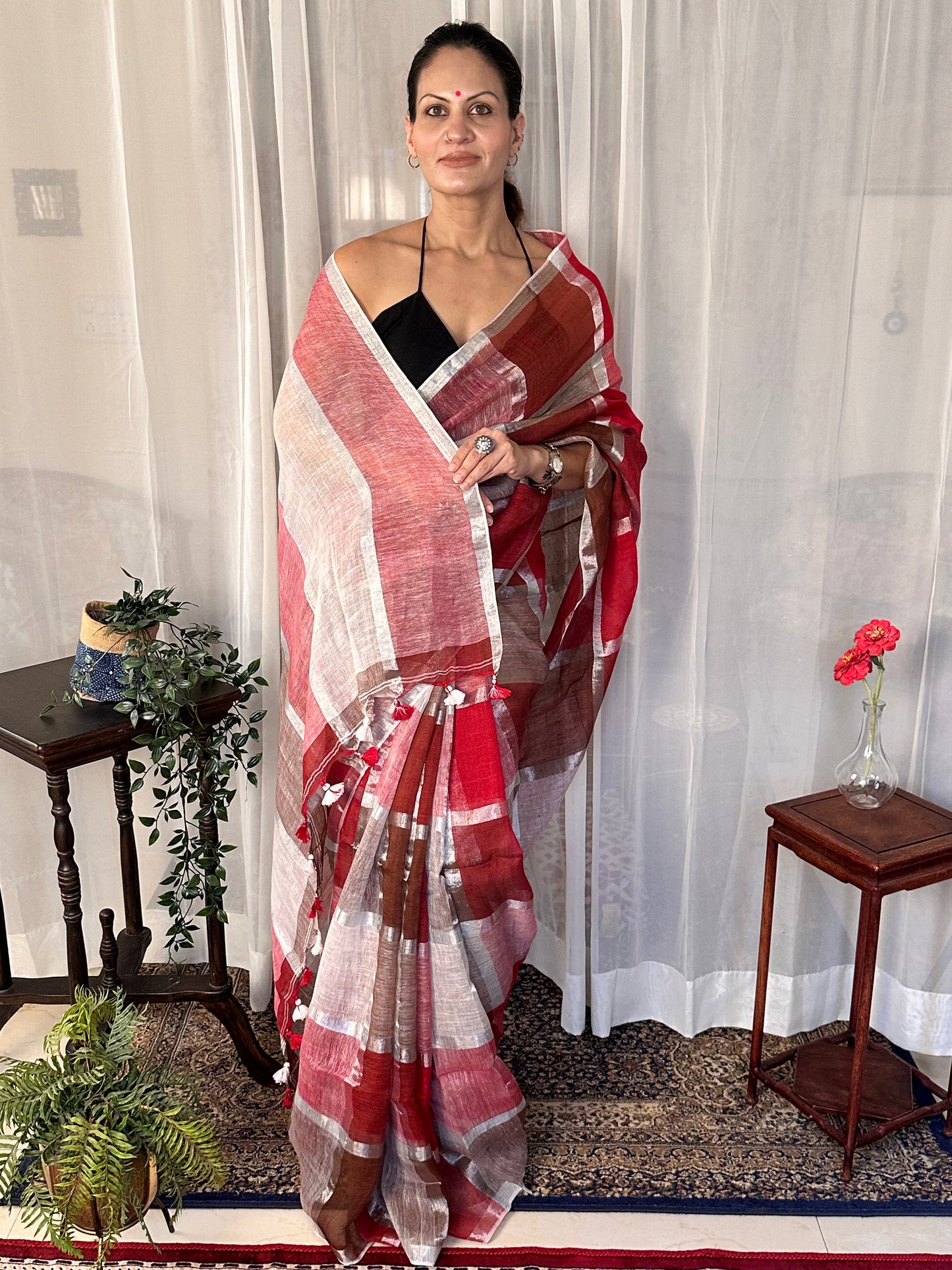 Maroon, Red, & White Handloom Pure Linen Checks Sari