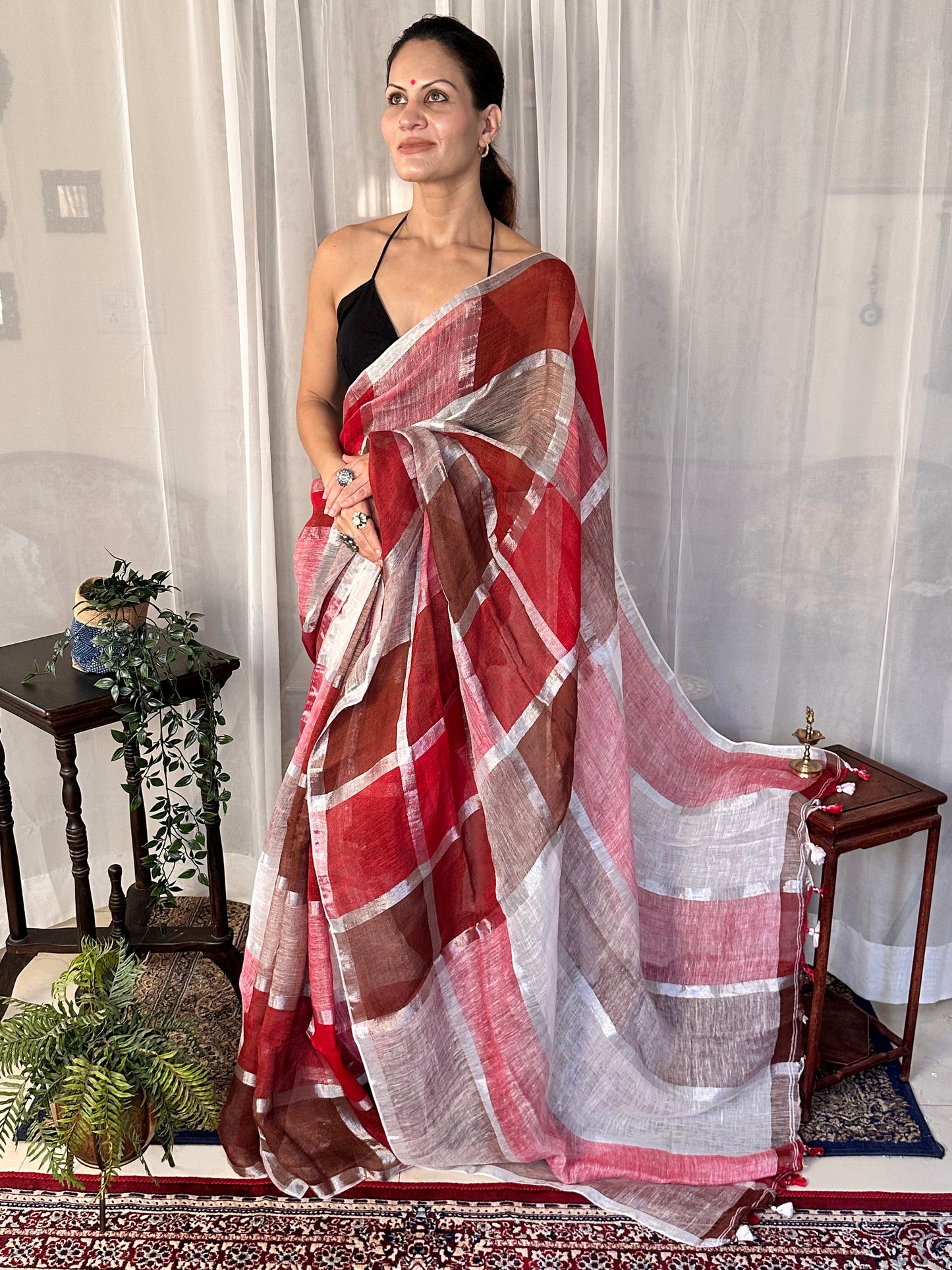 Maroon, Red, & White Handloom Pure Linen Checks Sari