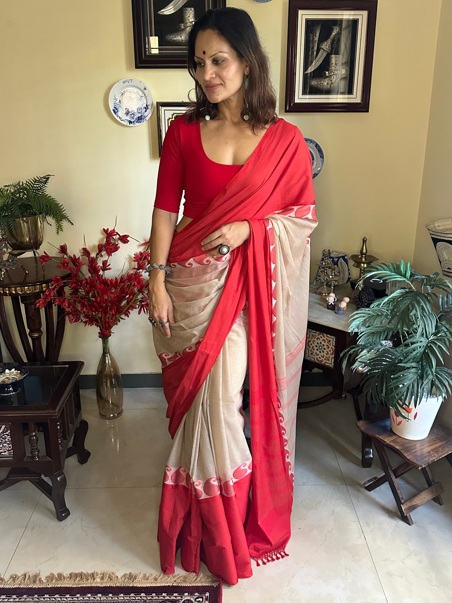 Handloom Soft Bengal Cotton Sari - Raahini