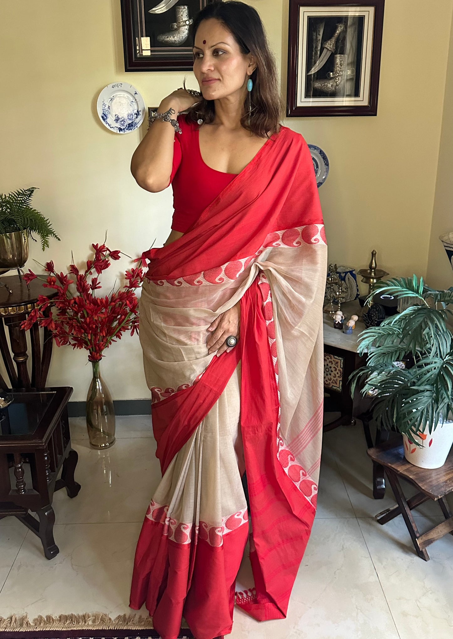 Handloom Soft Bengal Cotton Sari - Raahini