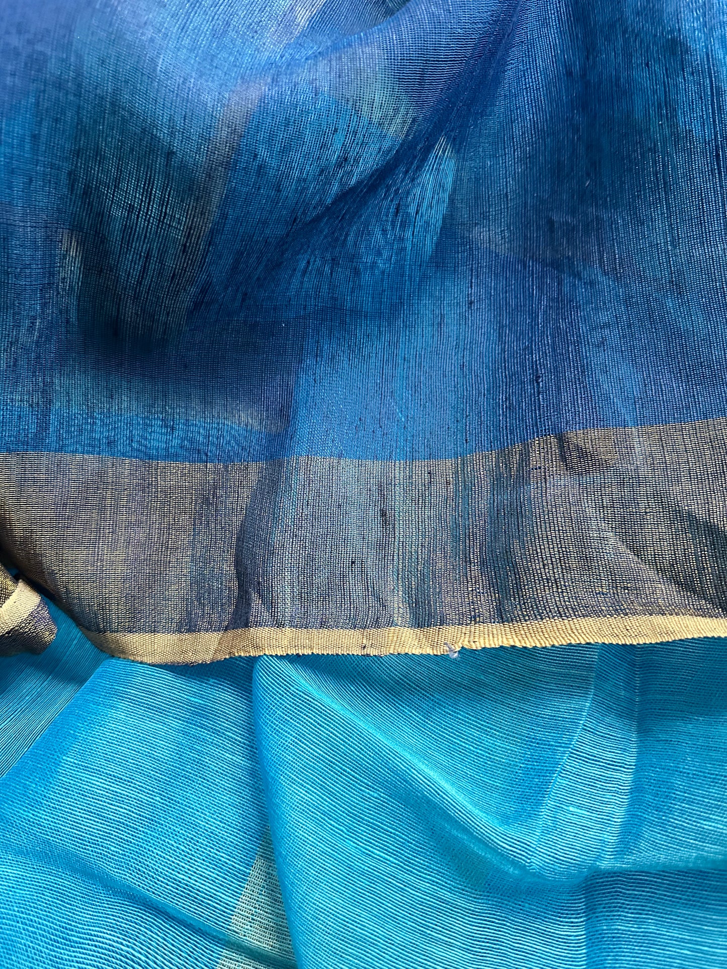 Pure Linen Silk with Muslin Pallu with Intricate Jamdani Work - Raahini