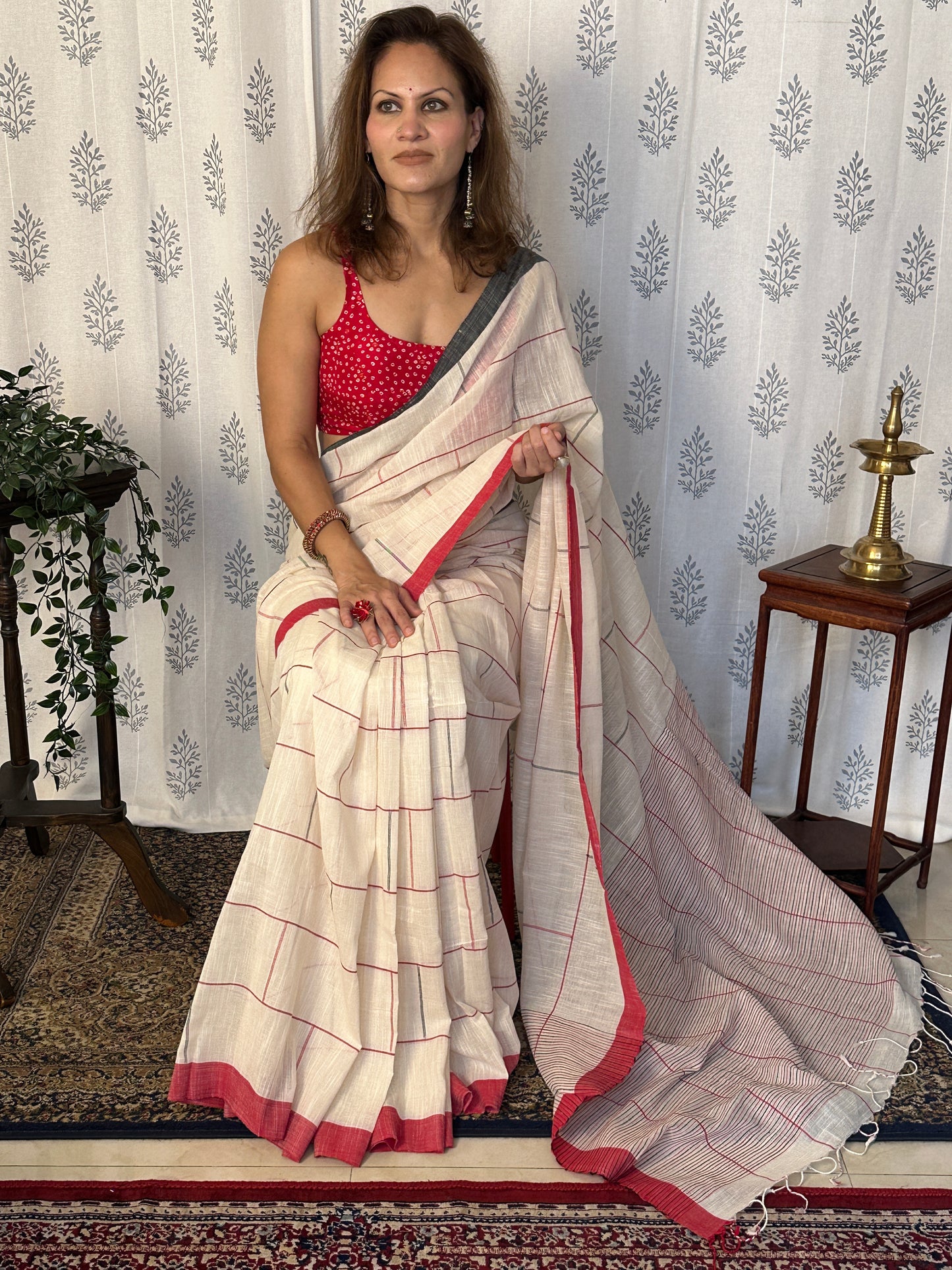 Cream Handloom Soft Pure Khaadi Sari with Checks and Lines