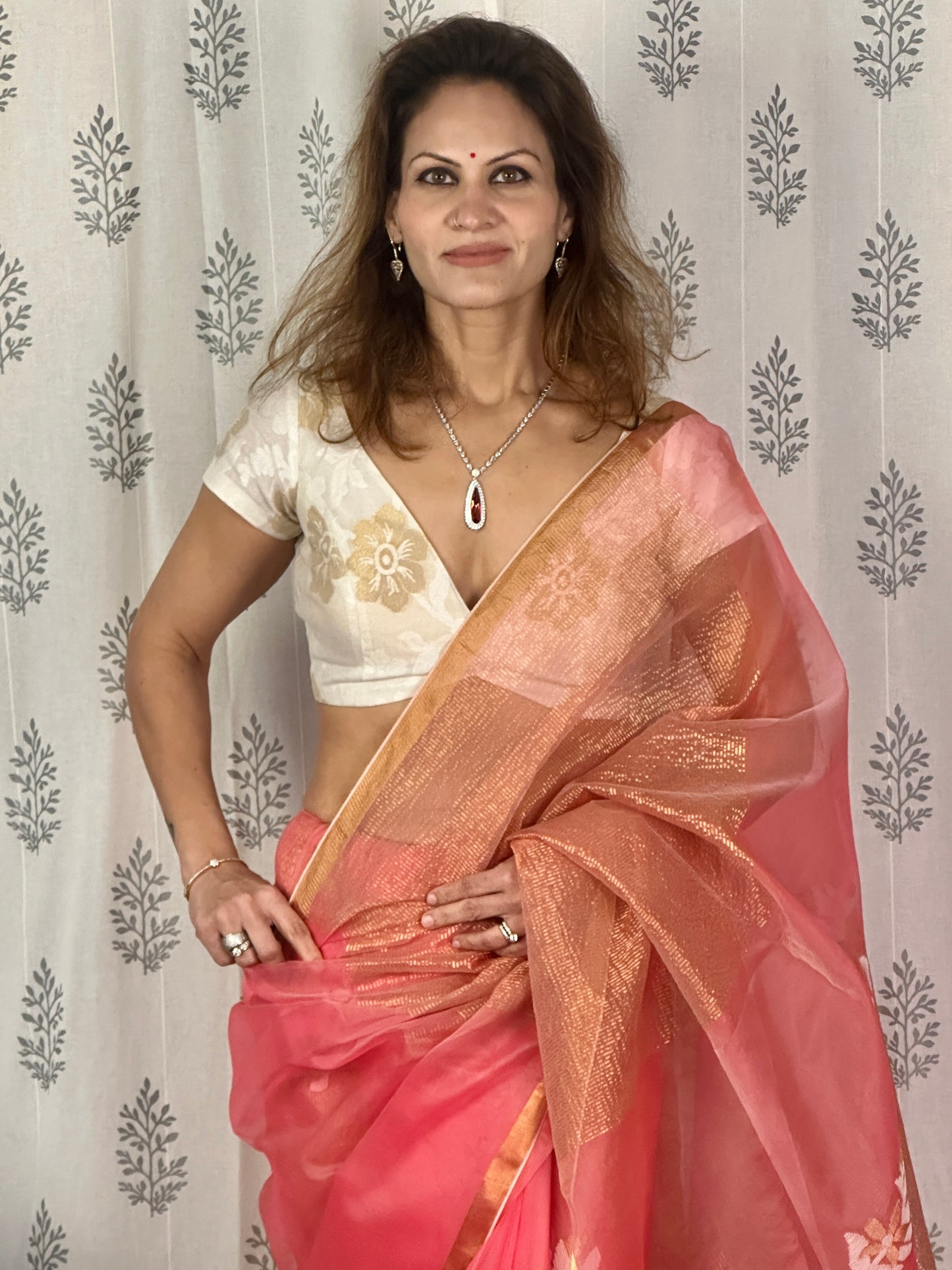 Peach Pure Muslin Silk Handloom Jamdani Saree with Zari Work