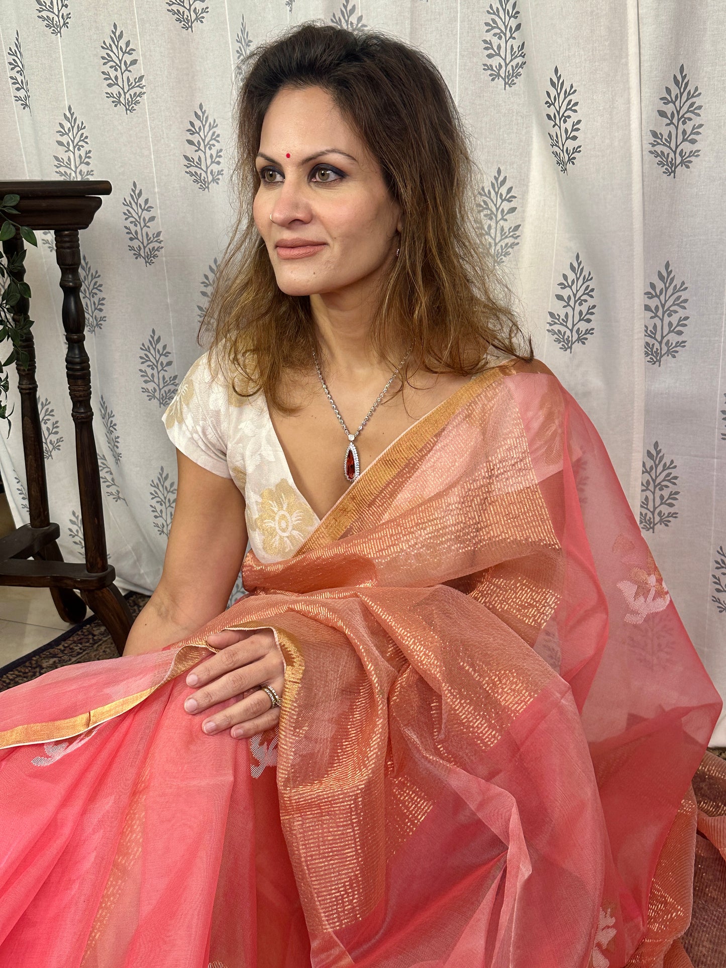 Peach Pure Muslin Silk Handloom Jamdani Saree with Zari Work