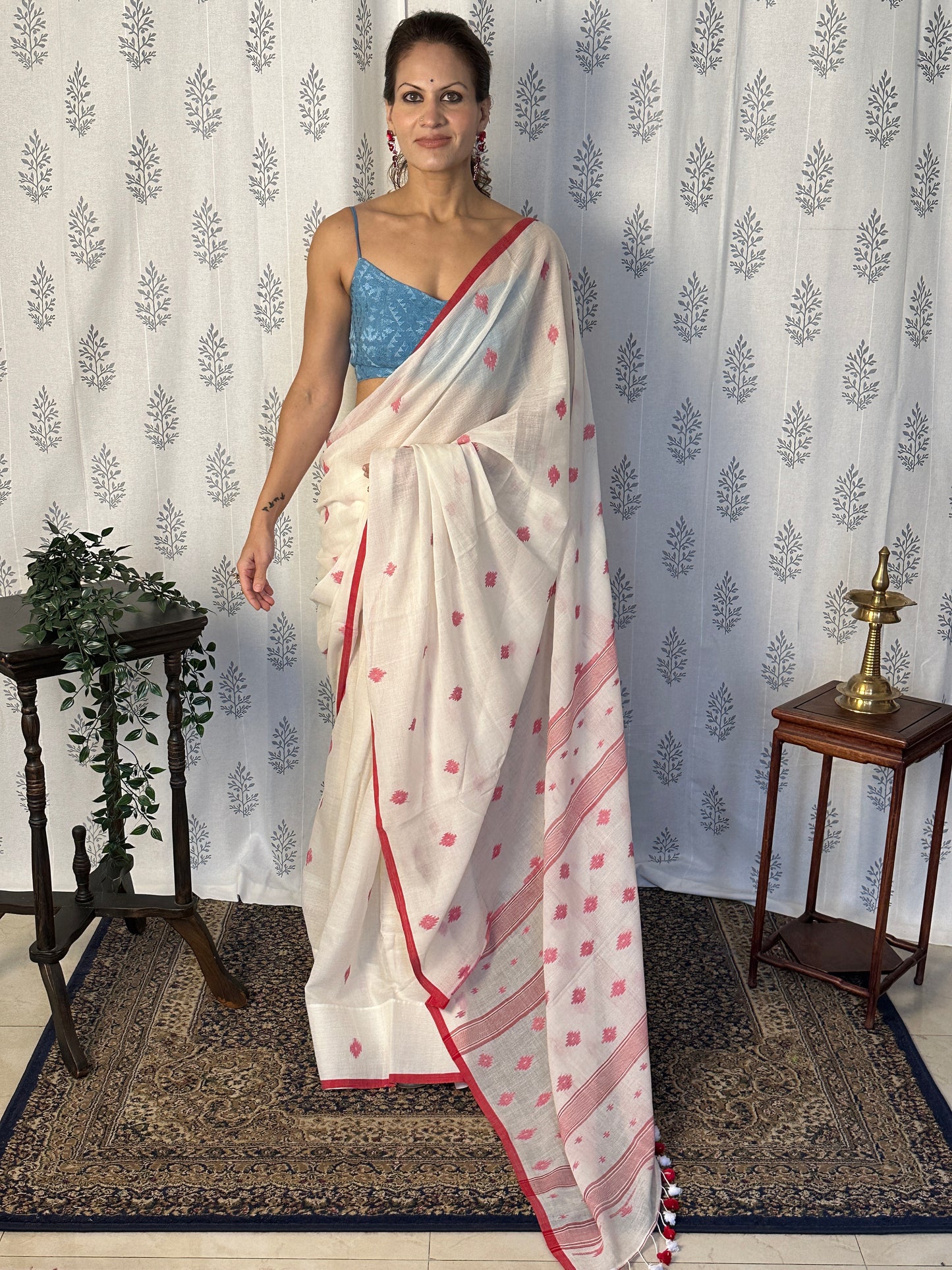 Cream Pure Hand Spun Fine Cotton Jamdani Saree with Intricate Needlework