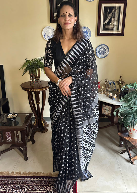 Black Cotton Silk Jamdani Sari - Raahini