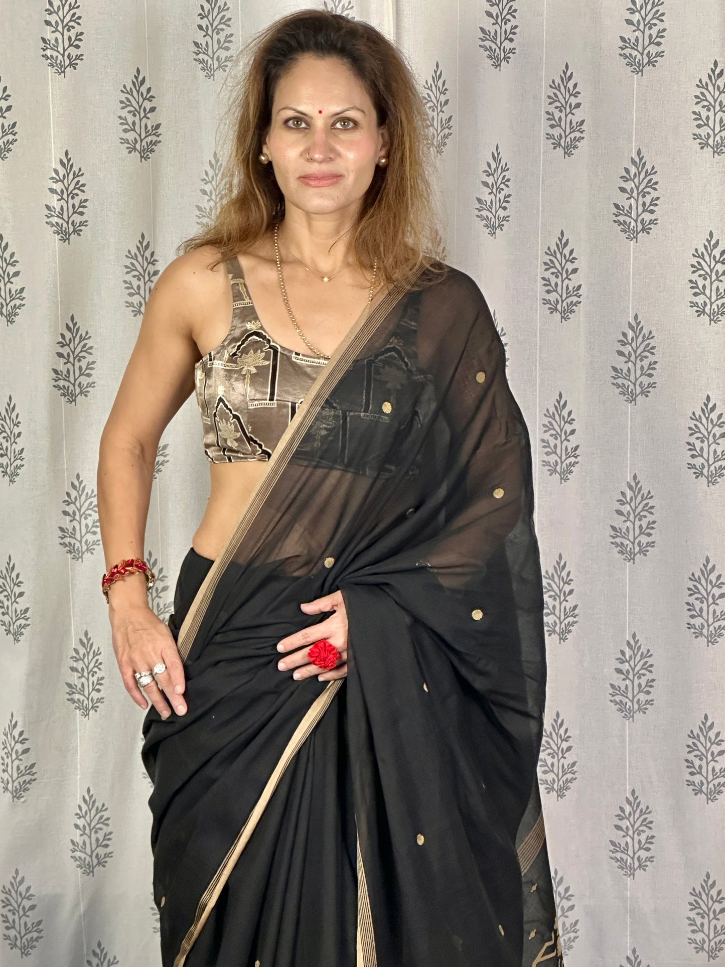 Black Hand Spun Pure Fine Cotton Jamdani Saree with Beige Intricate Needle Work