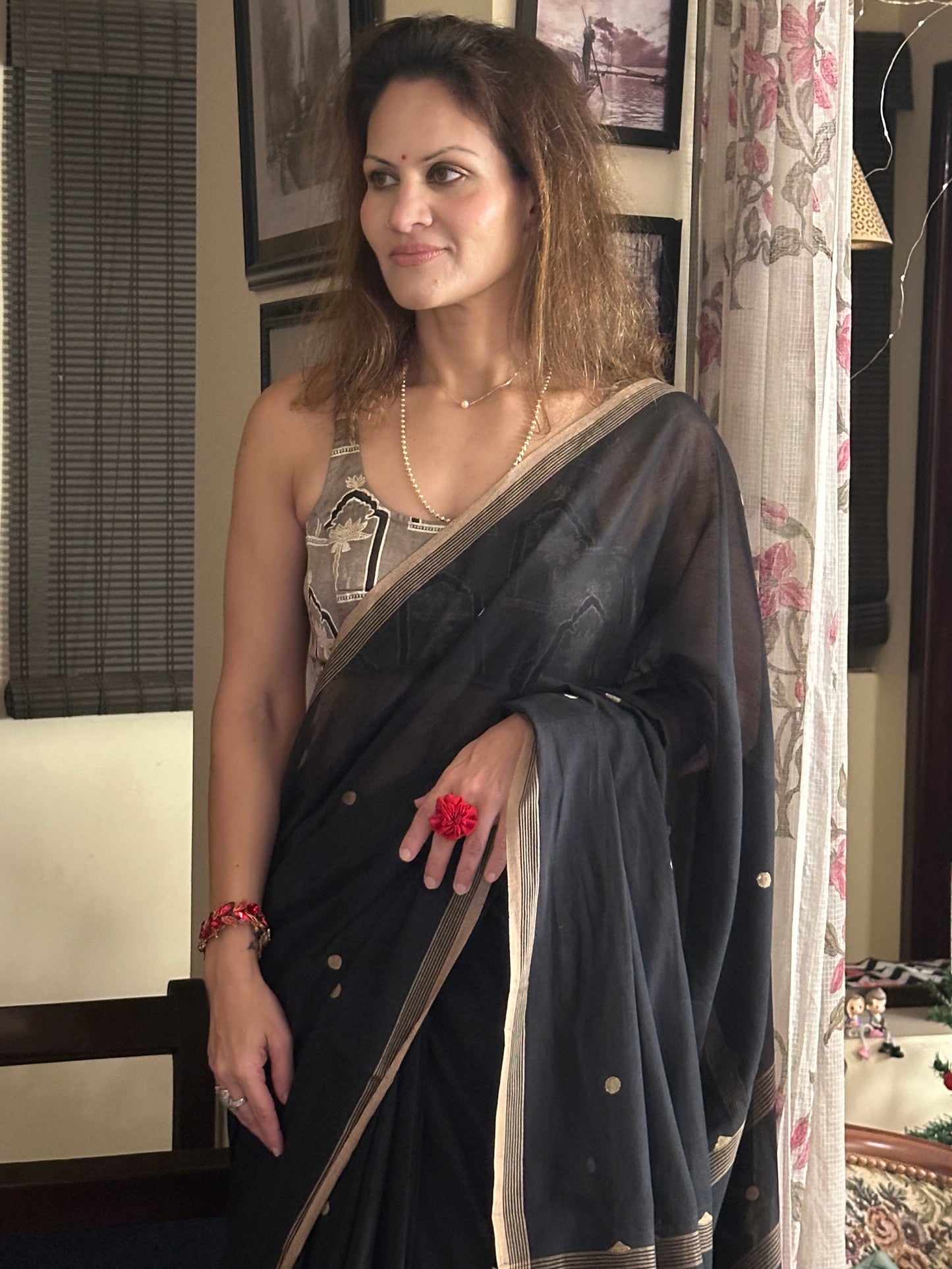 Black Hand Spun Pure Fine Cotton Jamdani Saree with Beige Intricate Needle Work