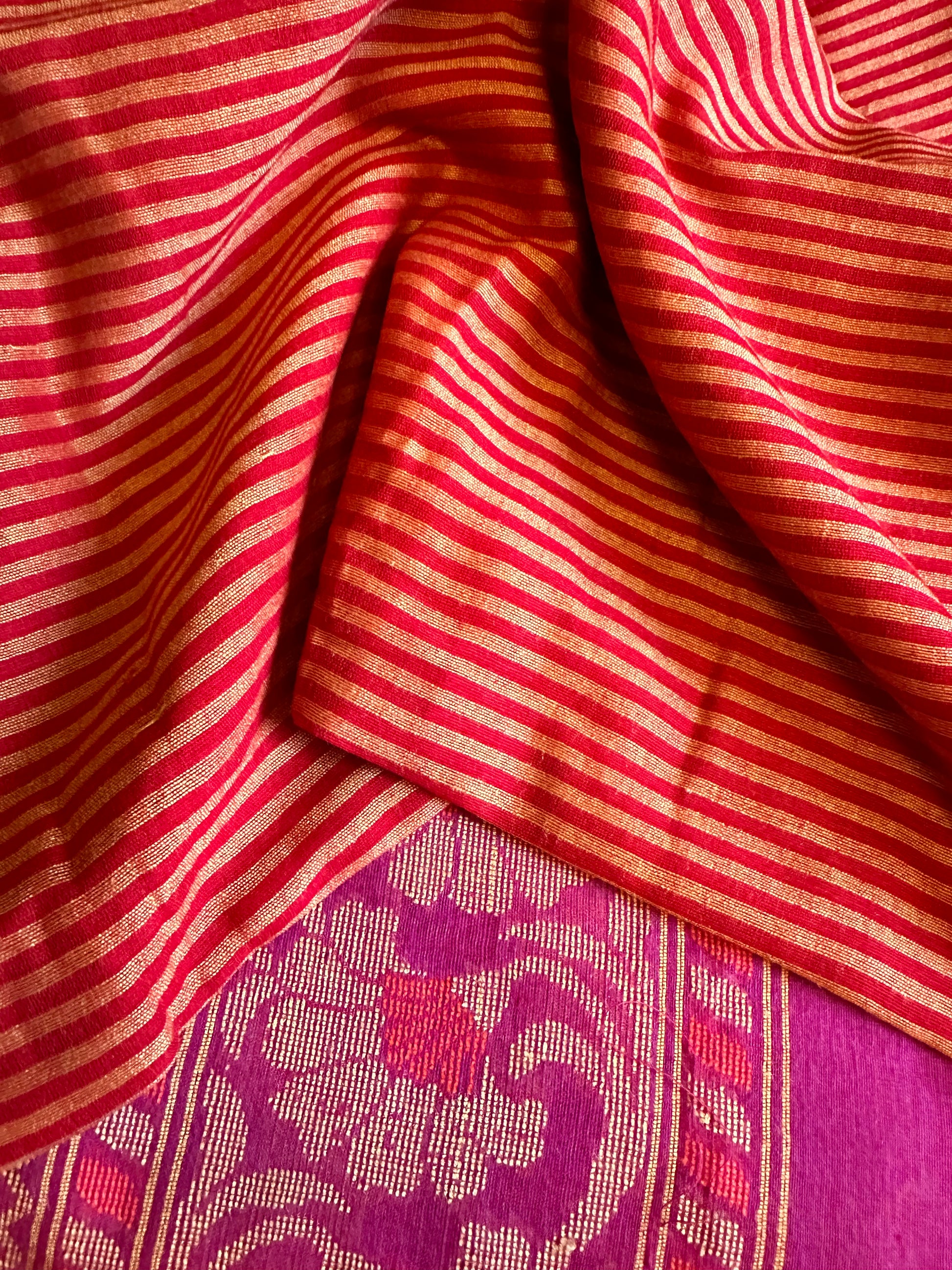 Pure Cotton Handloom Super Soft Jamdani with Woven Motifs - Raahini