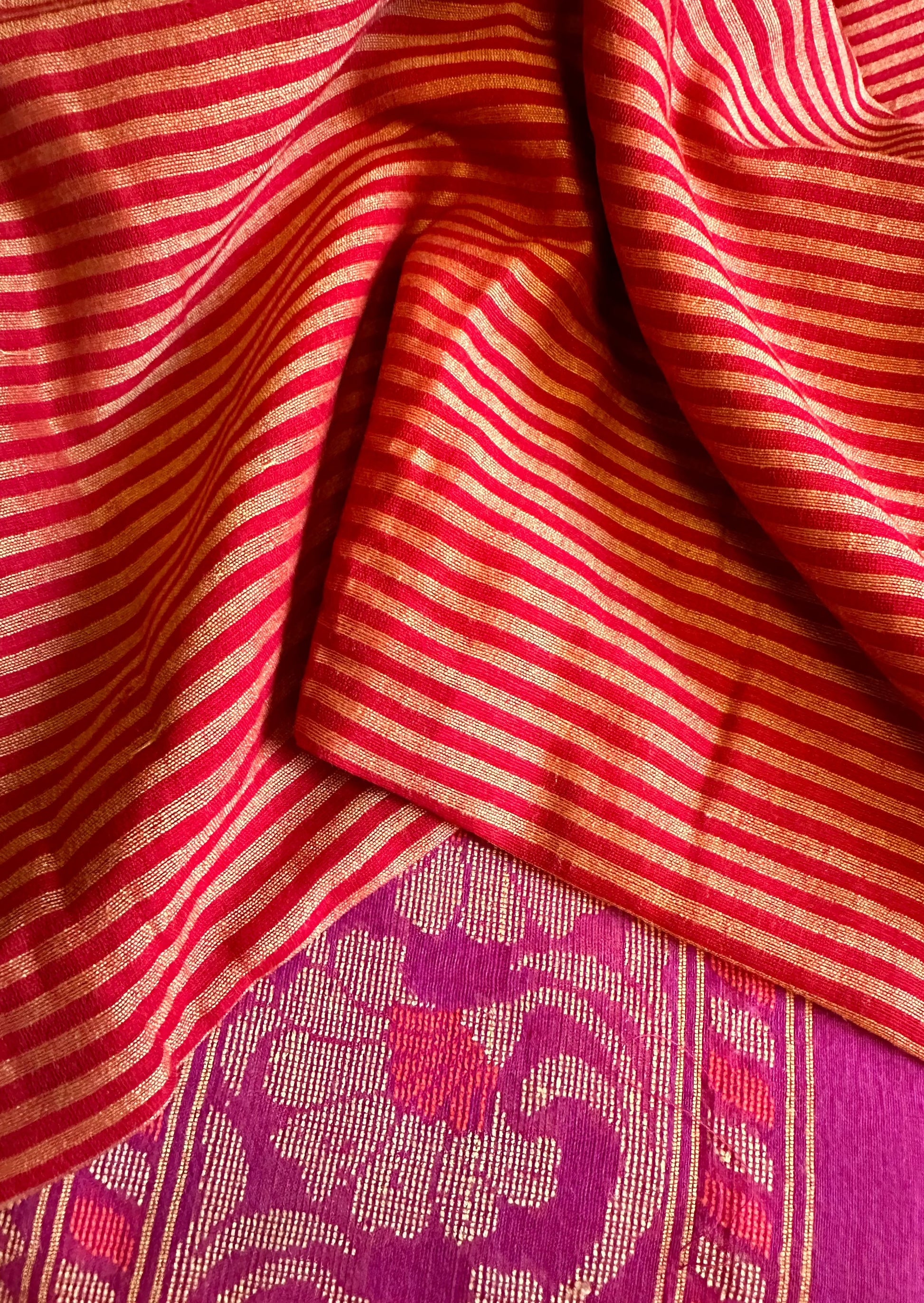 Pure Cotton Handloom Super Soft Jamdani with Woven Motifs - Raahini