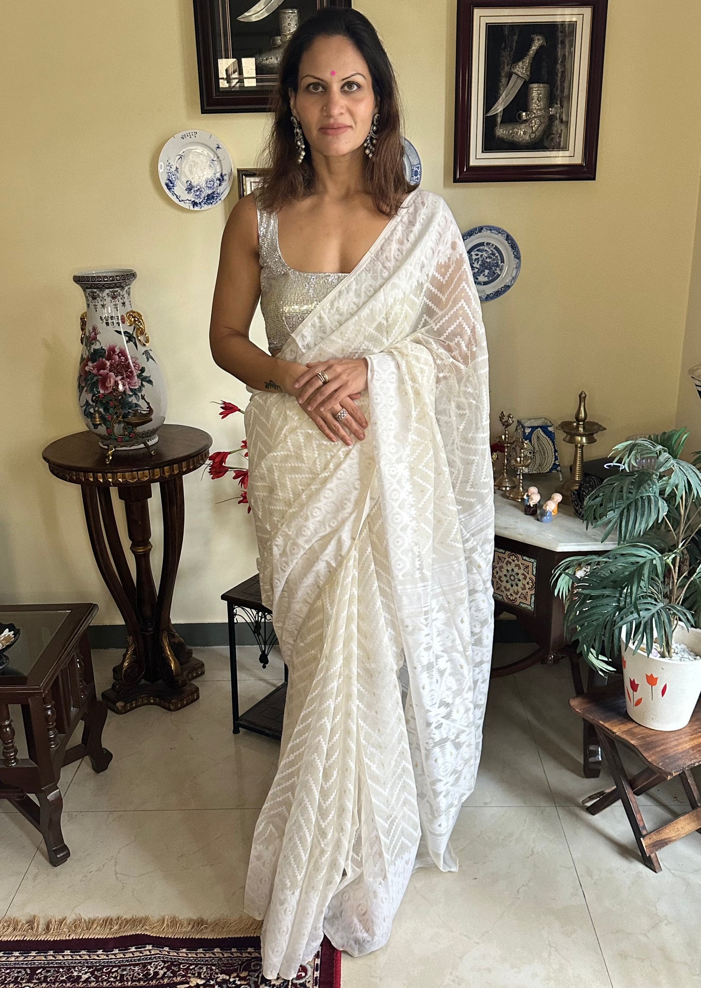 White Cotton Silk Jamdani Sari - Raahini