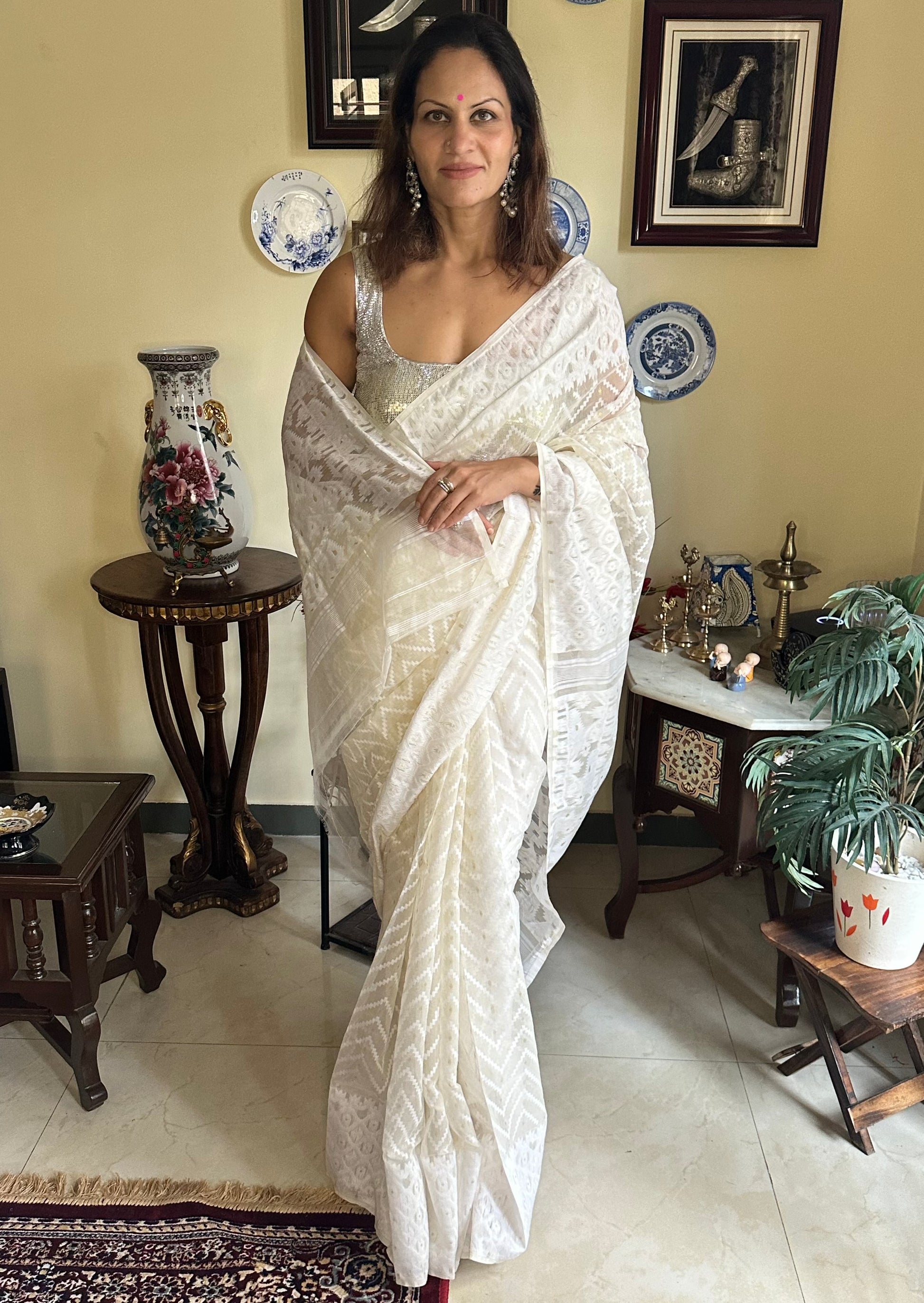 White Cotton Silk Jamdani Sari - Raahini