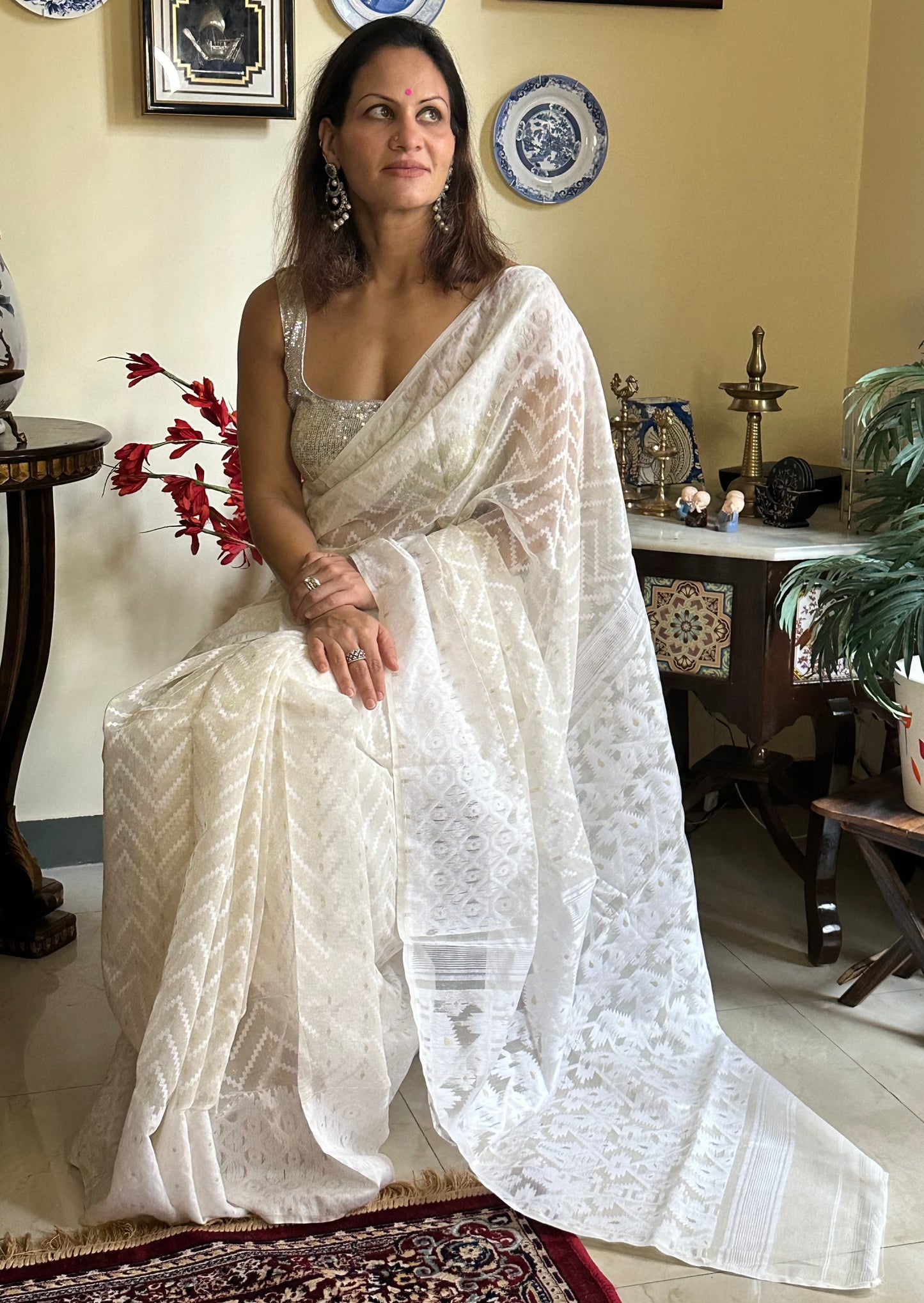 White Cotton Silk Jamdani Sari - Raahini